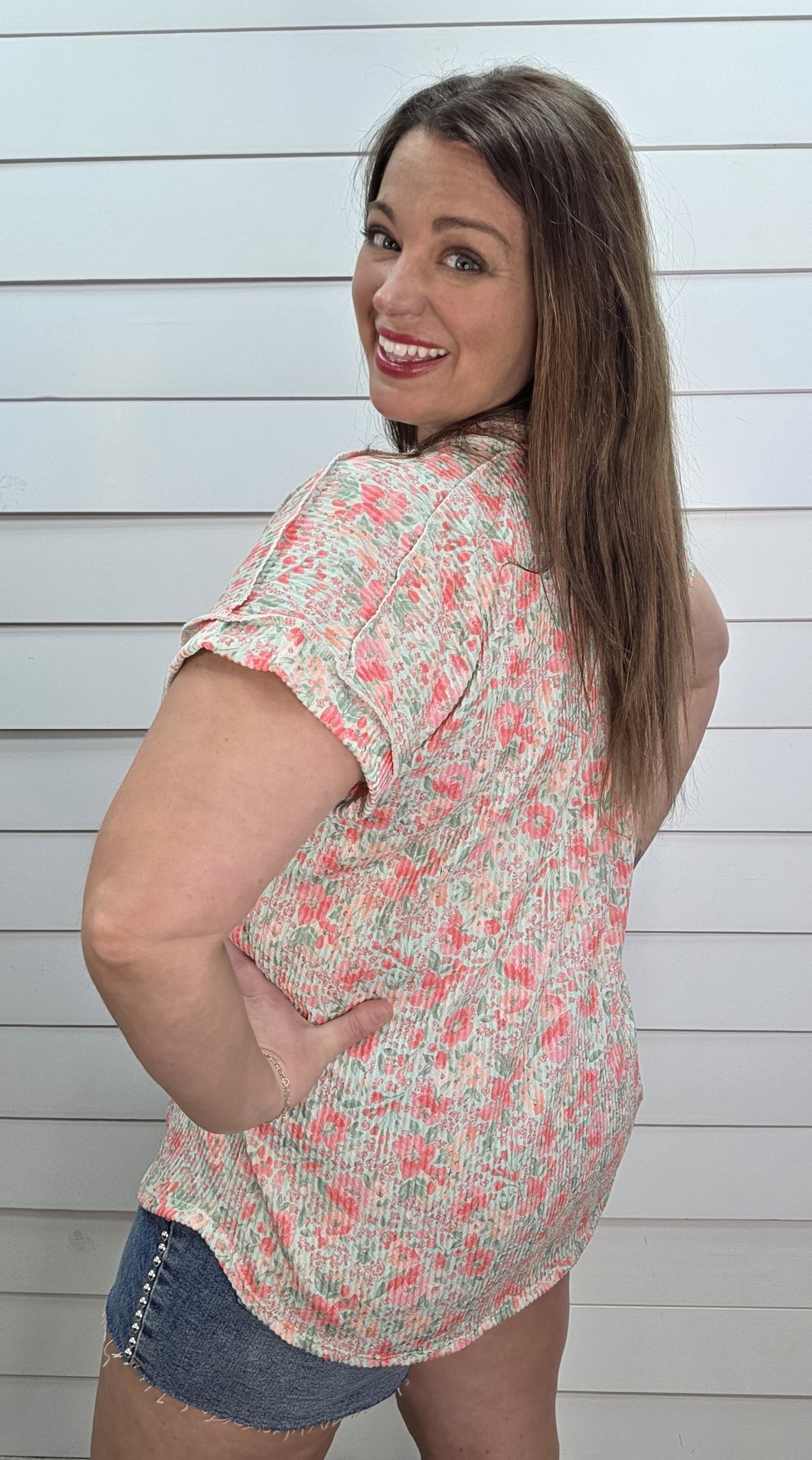 MINT/CORAL FLORAL RAISED RIBBED V NECK KNIT TOP