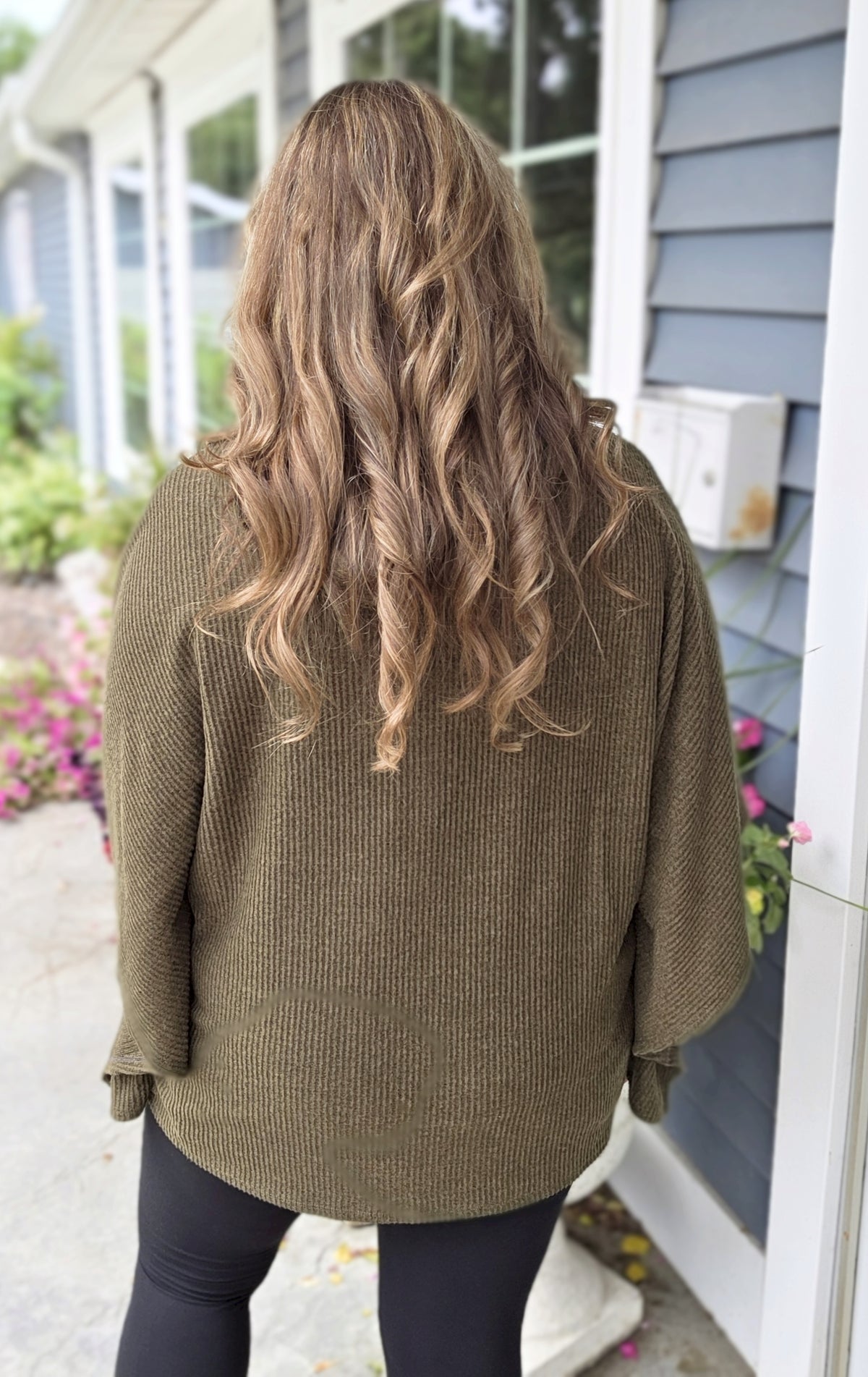 DEAR SCARLETT HORIZON PONCHO HOODIE - OLIVE