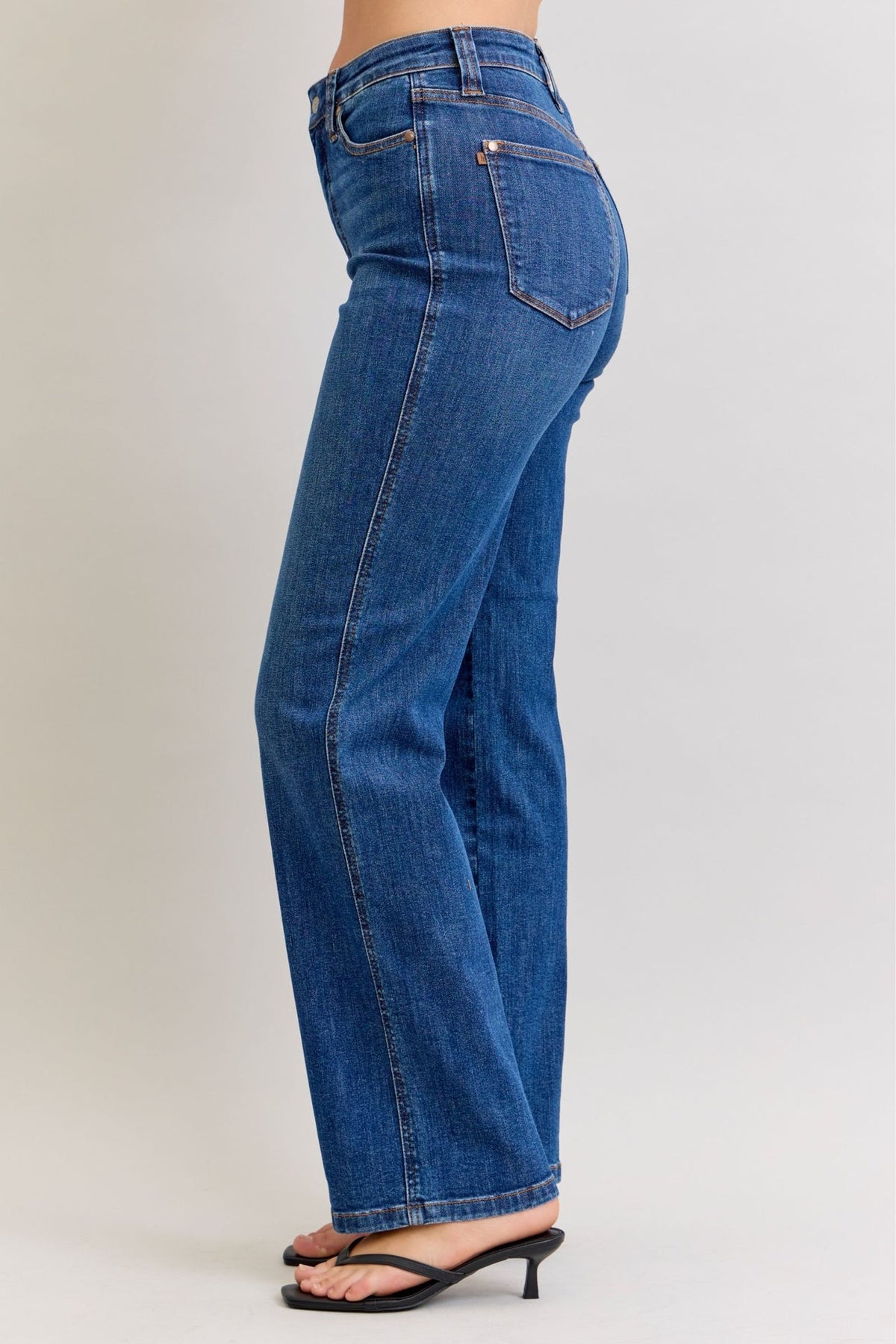 JUDY BLUE MR Straight Tummy Control Classic — DK