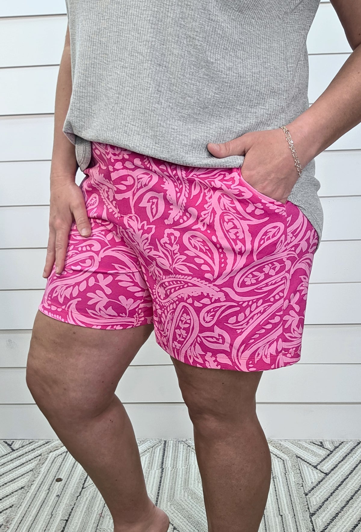 DEAR SCARLETT PINK PAISLEY KNIT SHORTS