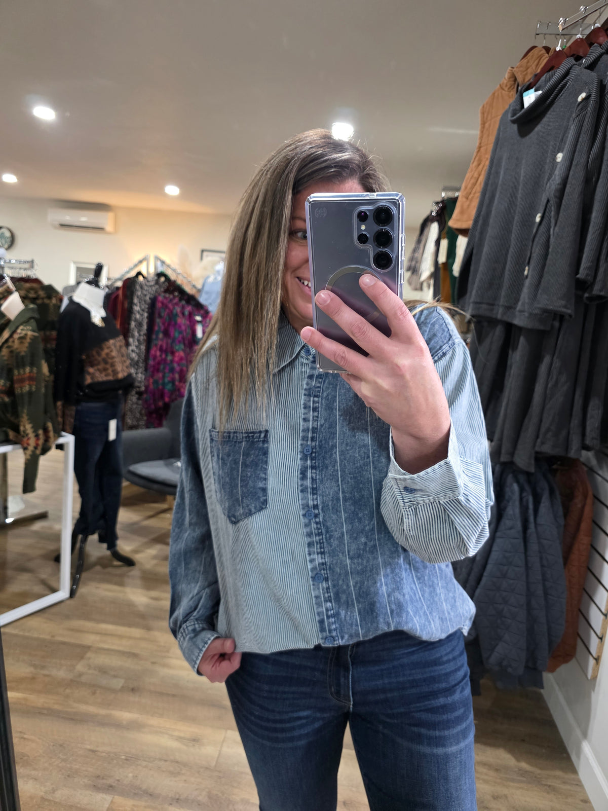 INDIGO STRIPED CONTRAST BUTTON DOWN TOP