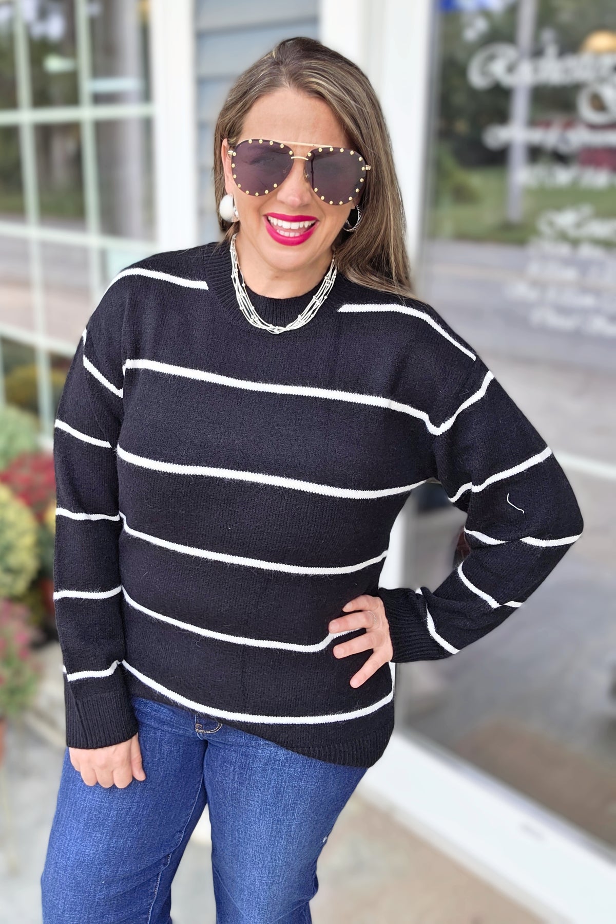 BLACK/IVORY STRIPED OVERSIZED SWEATER
