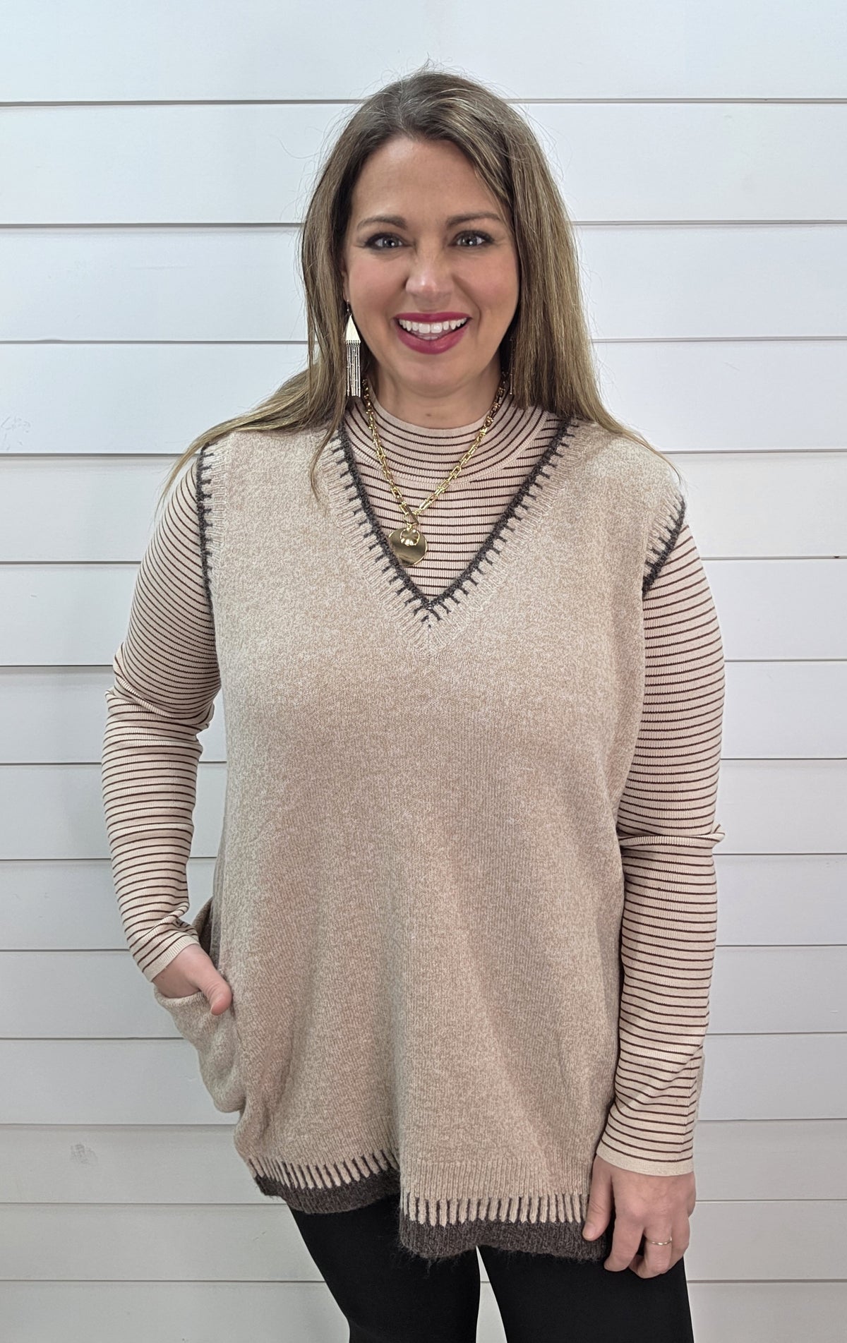 MOCHA V NECK STITCH FINISH LONG SWEATER VEST