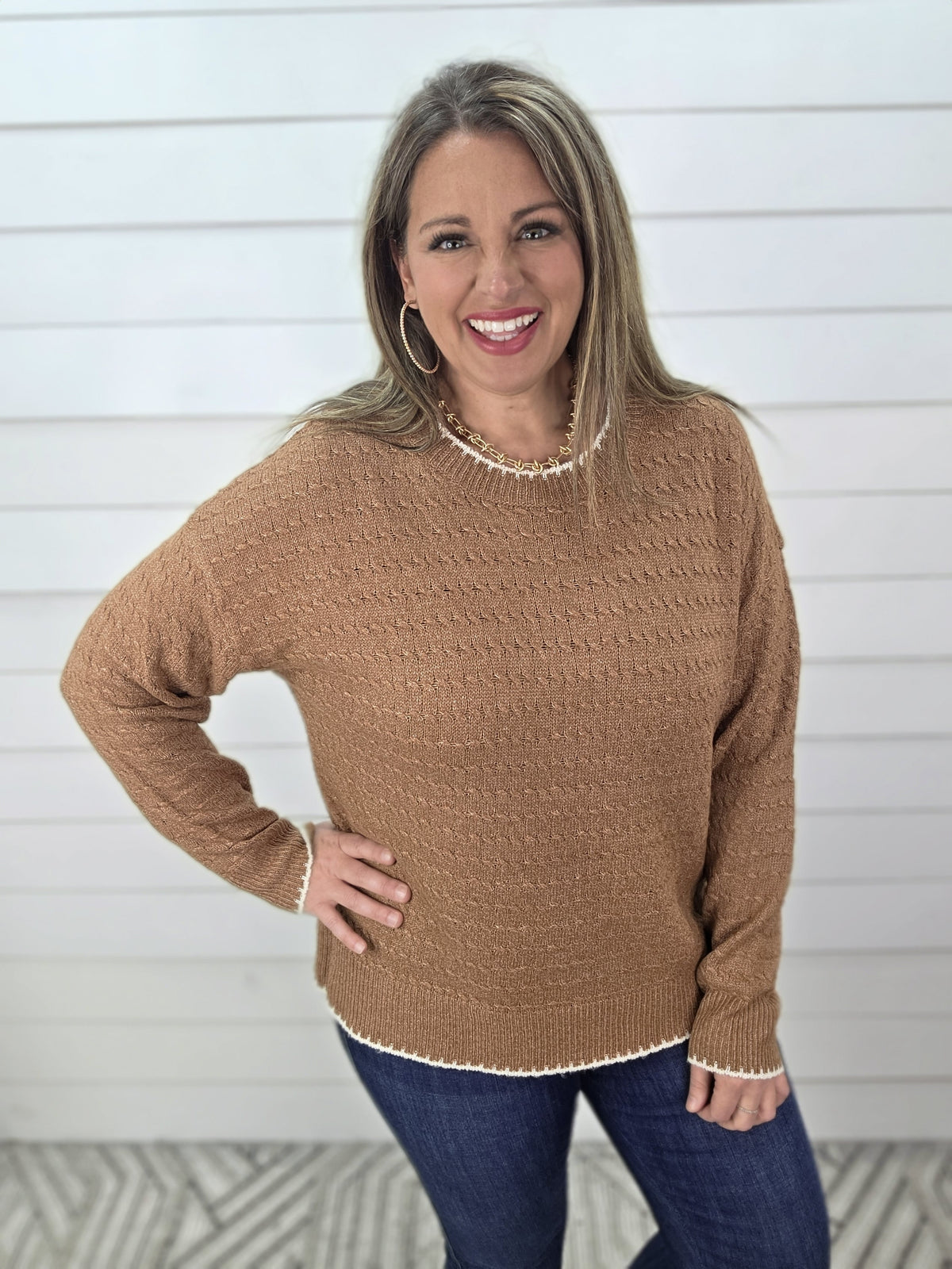 CAMEL CABLE TEXTURED/ CREAM TRIM SWEATER