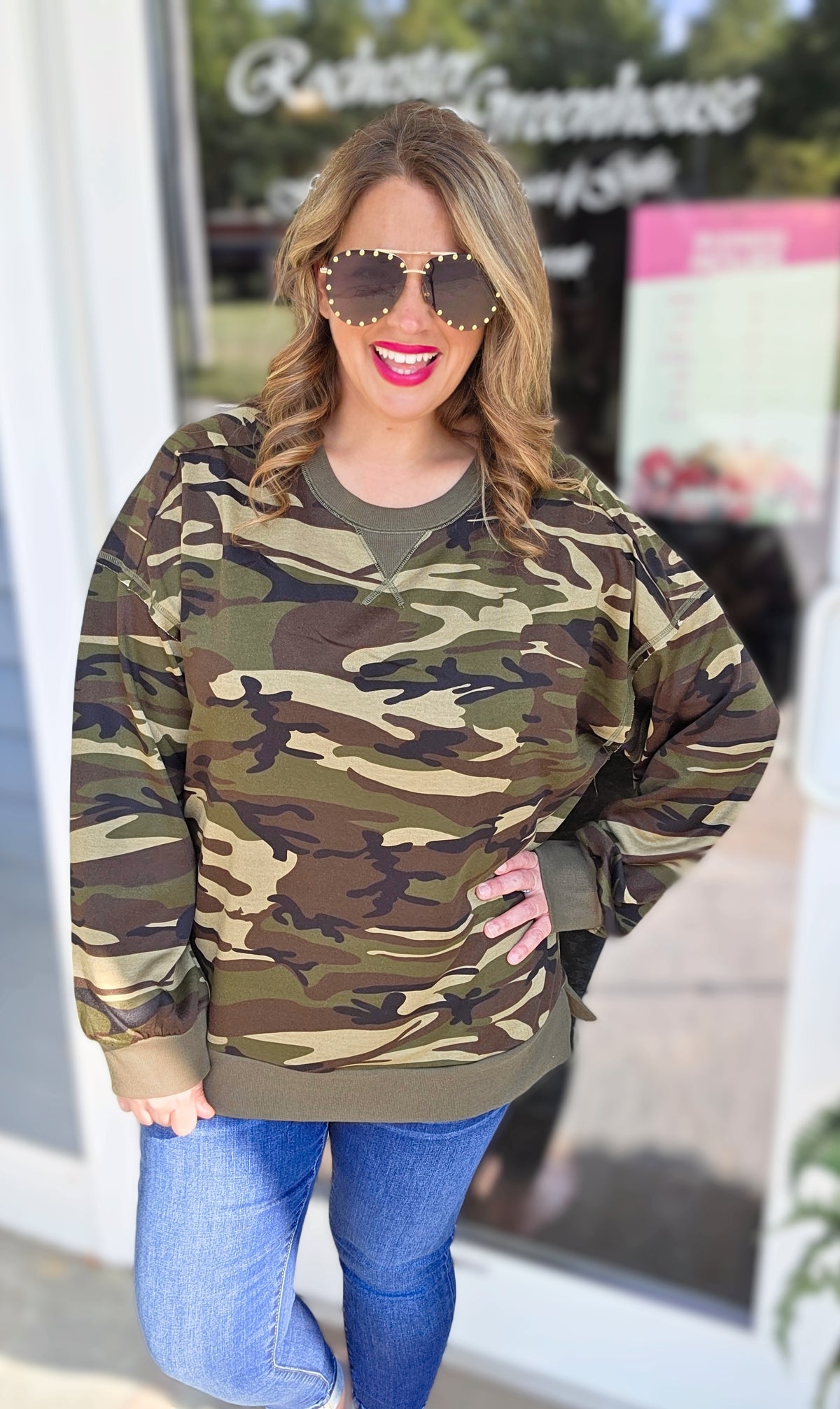 CAMO FRENCH TERRY PULLOVER TOP