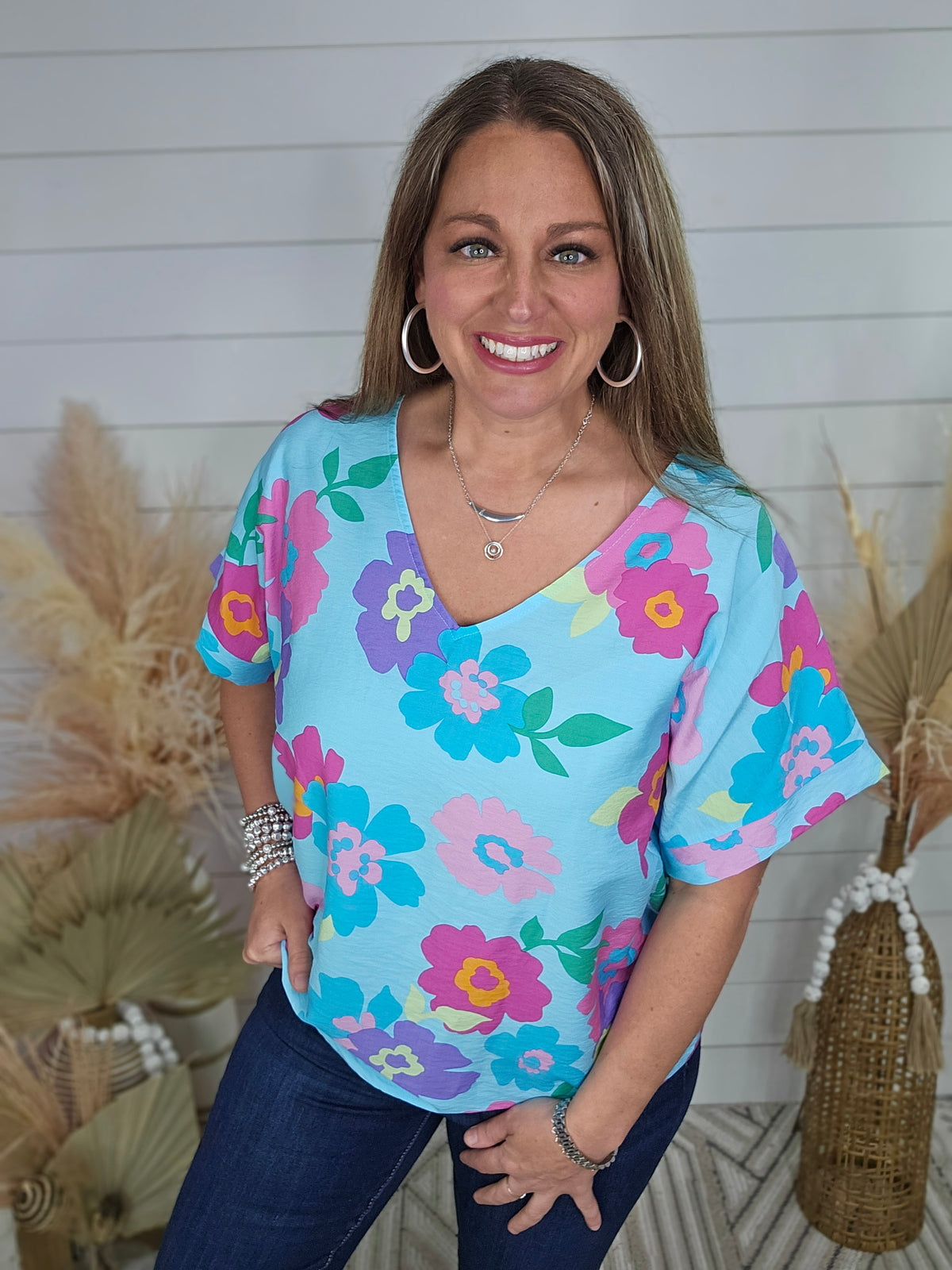 TURQUIOSE BIRGHT FLORAL OVERSIZED V NECK TOP