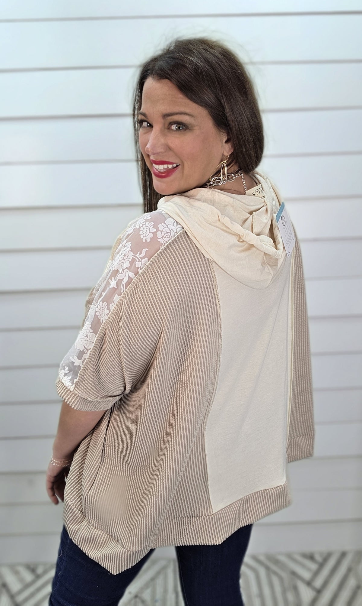 OATMEAL/KHAKI LACE TRIM OVERSIZED SHORT SLEEVE HOODIE