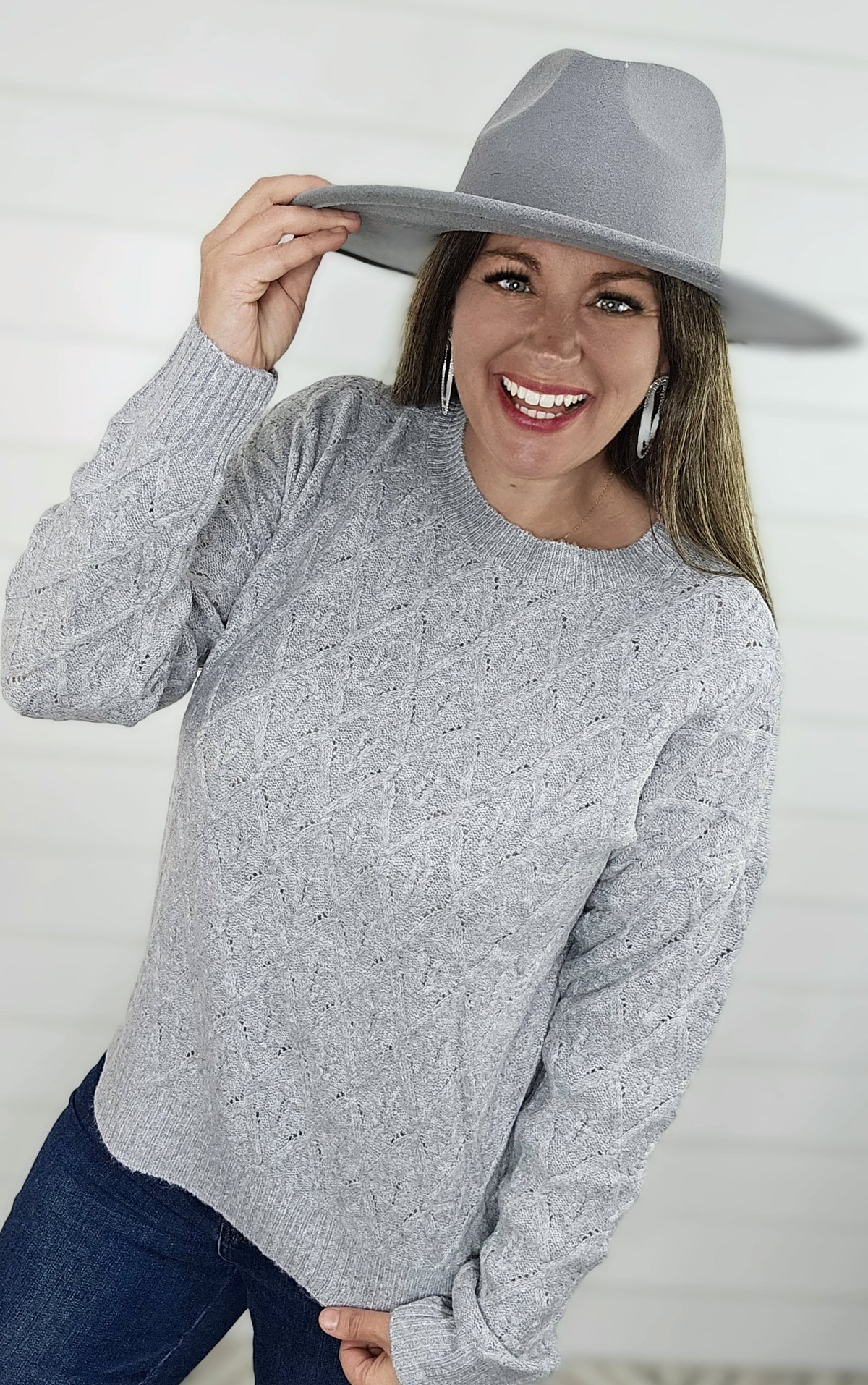 HEATHER GREY TEXTURED SOFT LIGHT WEIGHT SWEATER