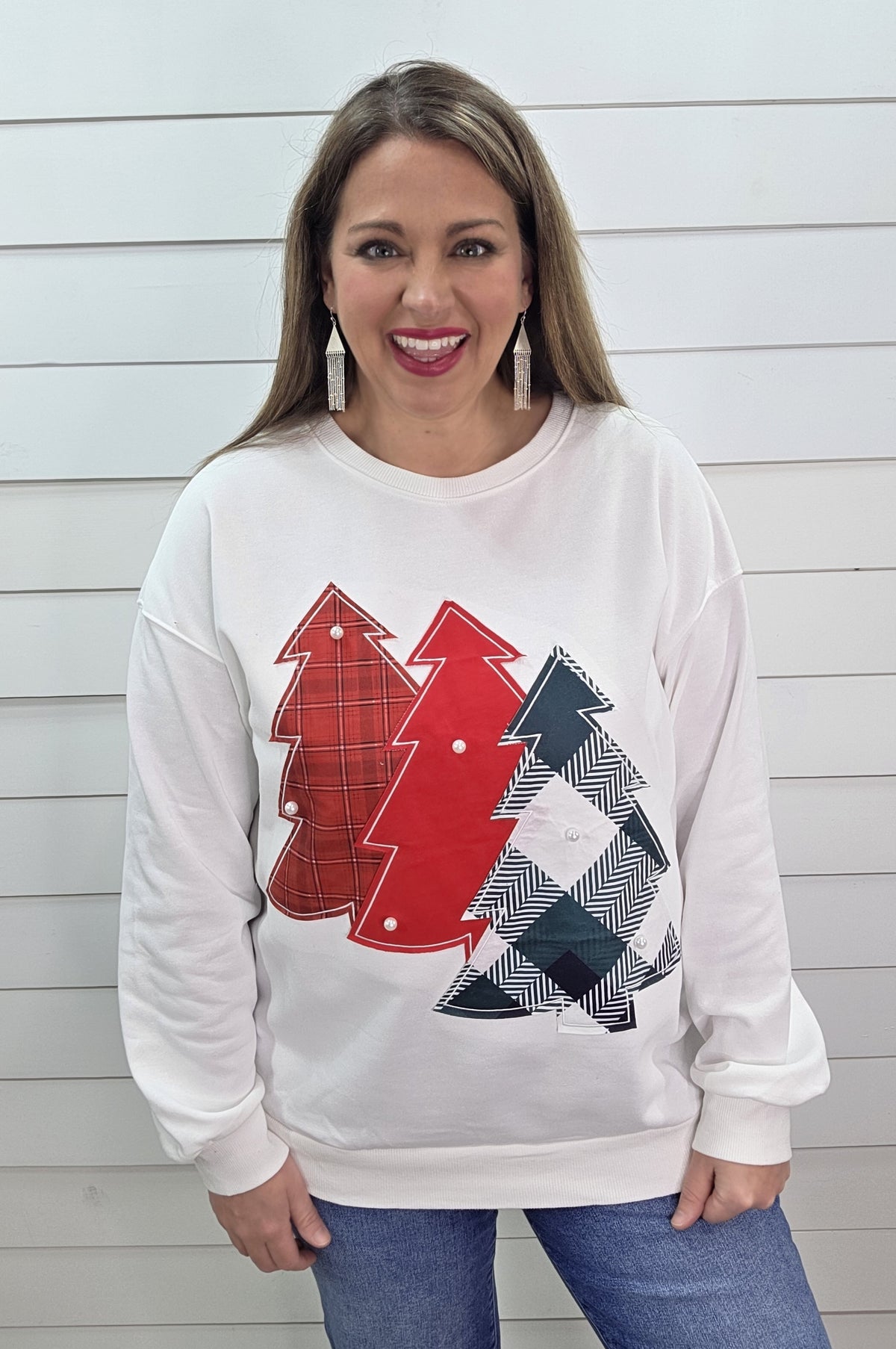 WHITE FRENCH TERRY PULLOVER W/ TREES AND PEARLS