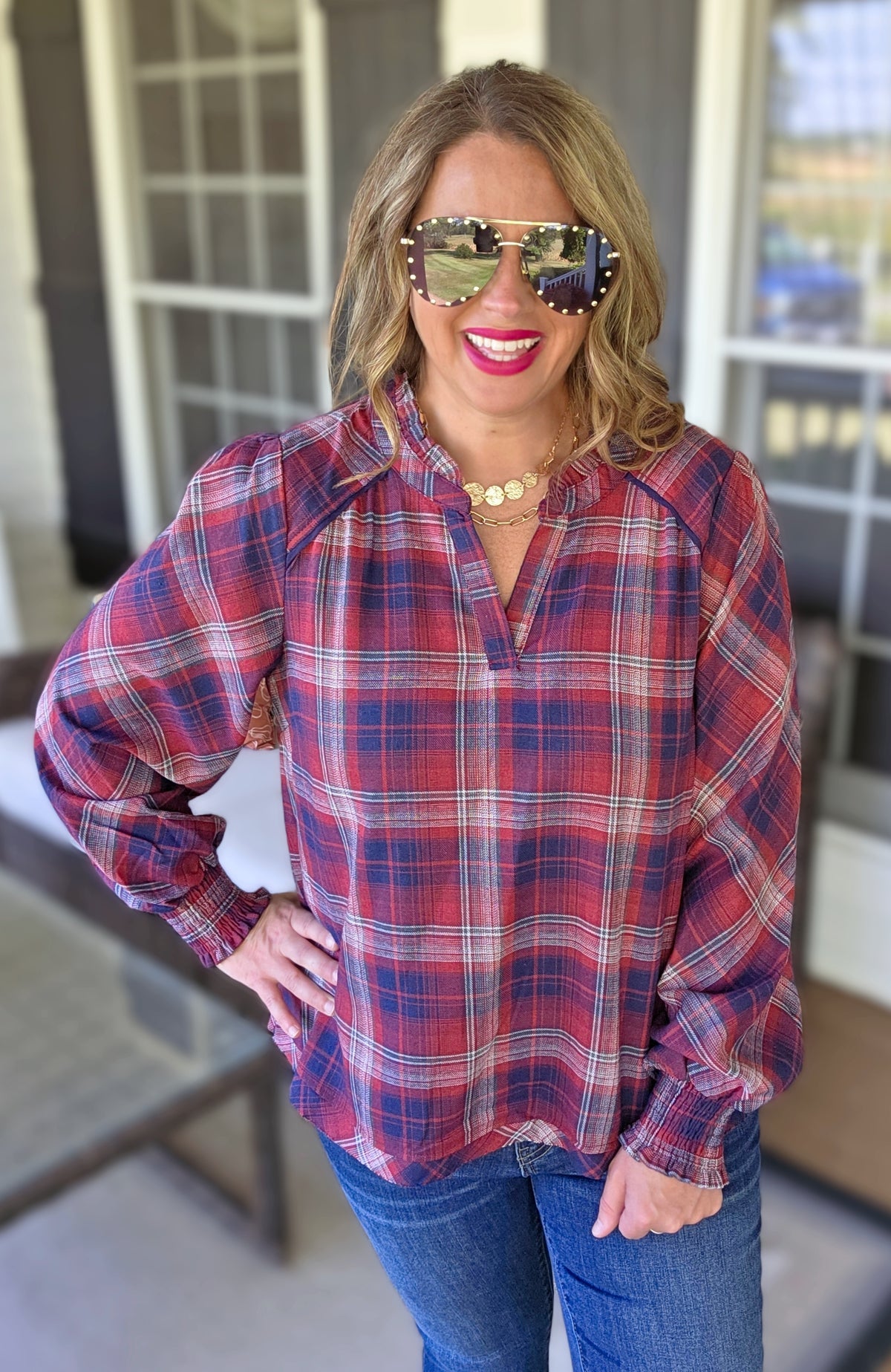 RED/NAVY PLAID V NEK SMOCKED SLEEVE TOP