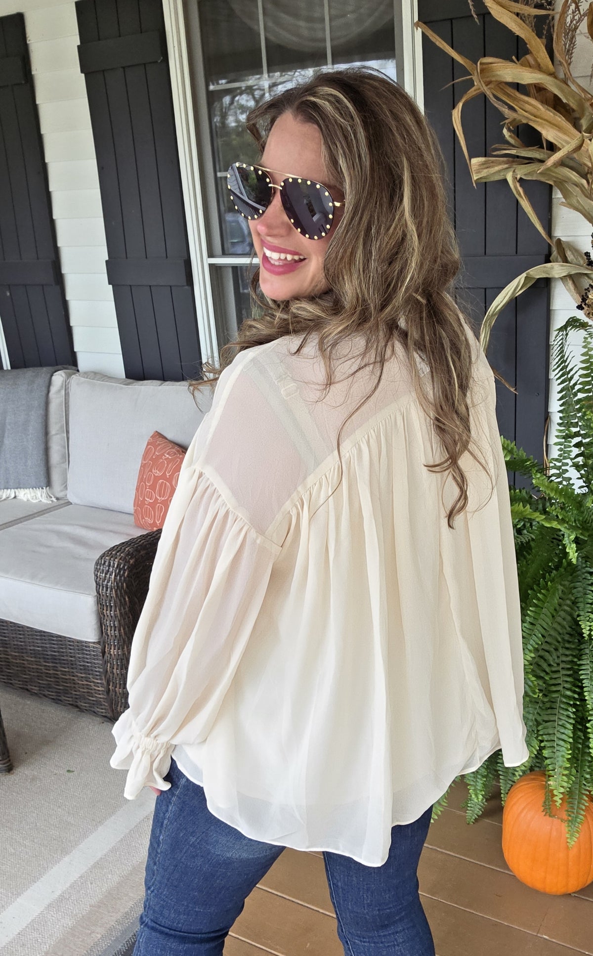 BEIGE FLOWY CHIFFON STYLE BLOUSE