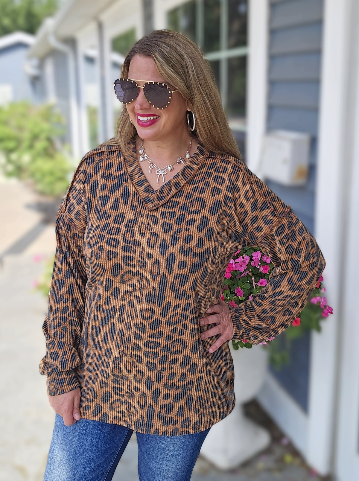 DARK MOCHA RAISED RIBBED ANIMAL PRINT V NECK LONG SLEEVE TOP