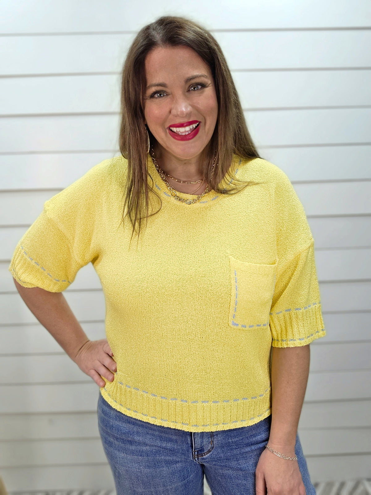 BUTTER YELLOW/ BLUE TRIM SHORT SLEEVE KNIT LIGHT WEIGHT SWEATER