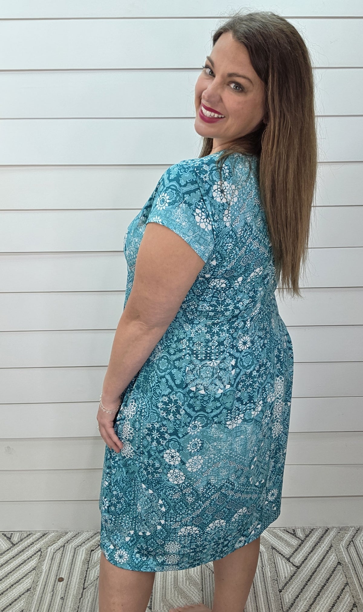 TEAL/WHITE FLORAL PLEATED SKIRT DRESS