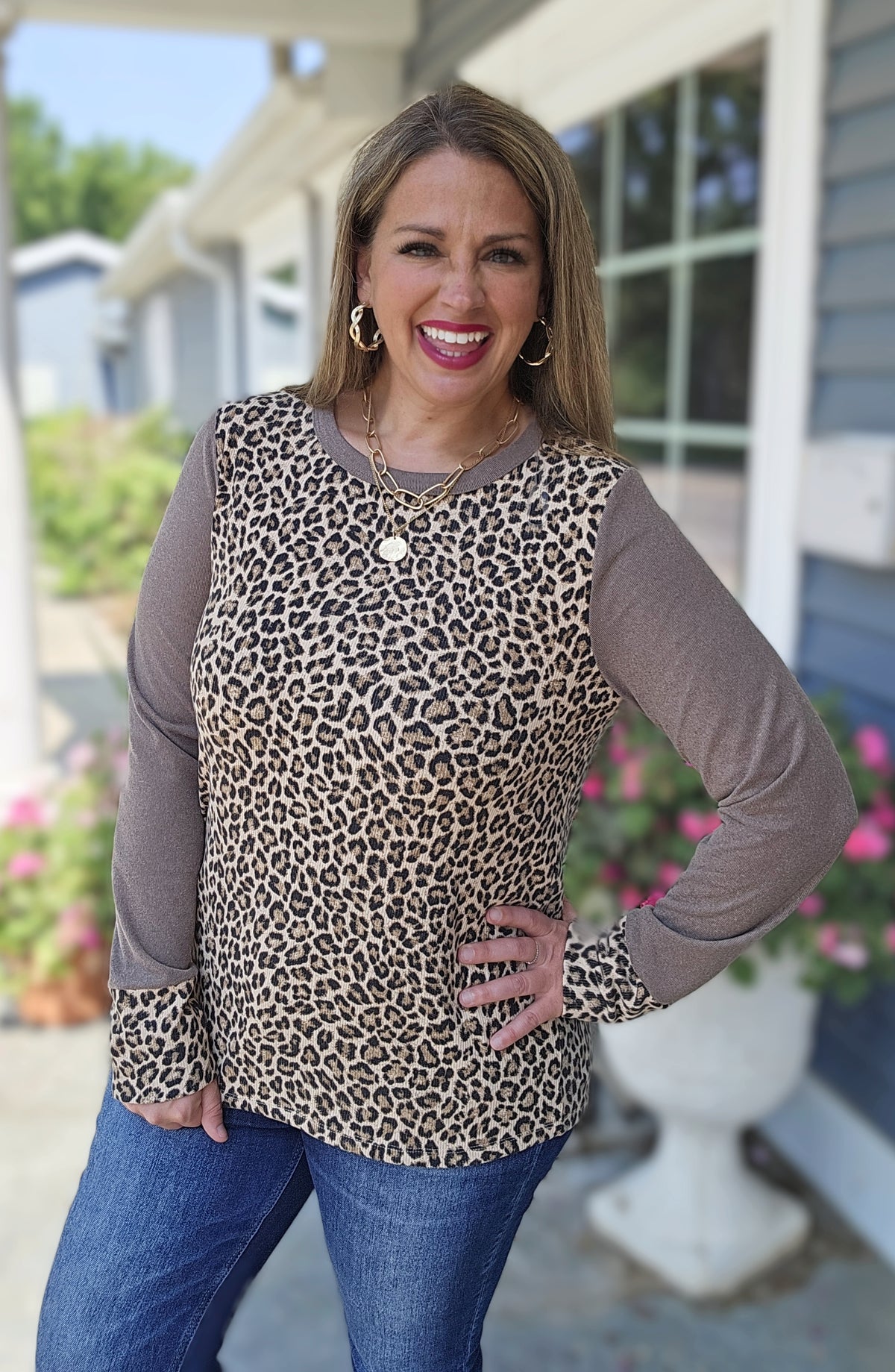BROWN ANIMAL PRINT CONTRAST LONG SLEEVE KNIT TOP
