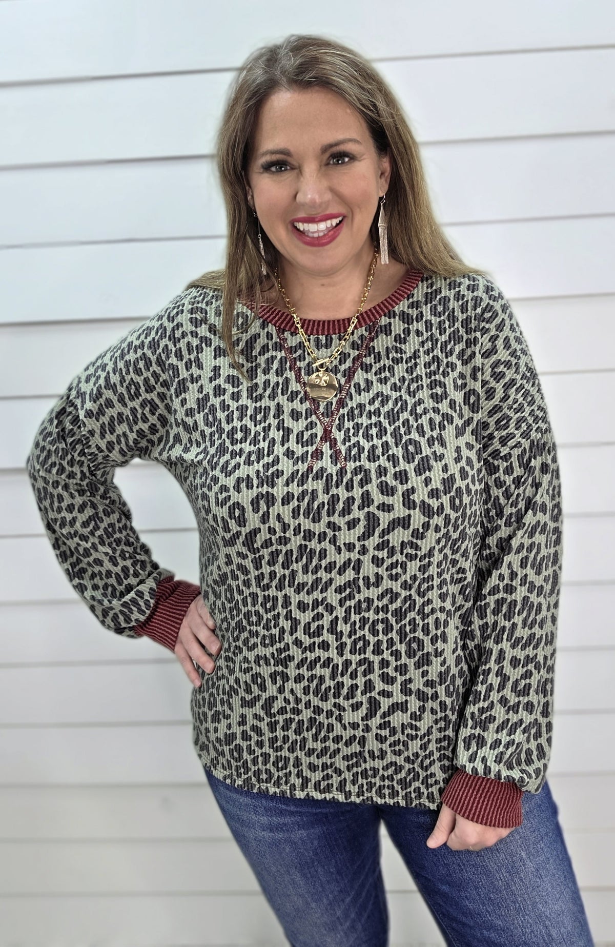 OLIVE ANIMAL PRINT RAISED RIBBED TOP W/ BURGUNDY TRIM