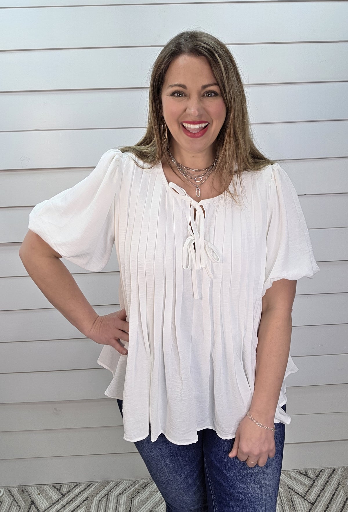 IVORY SCOOP NECK PLEATED TIE DETAIL WOVEN TOP