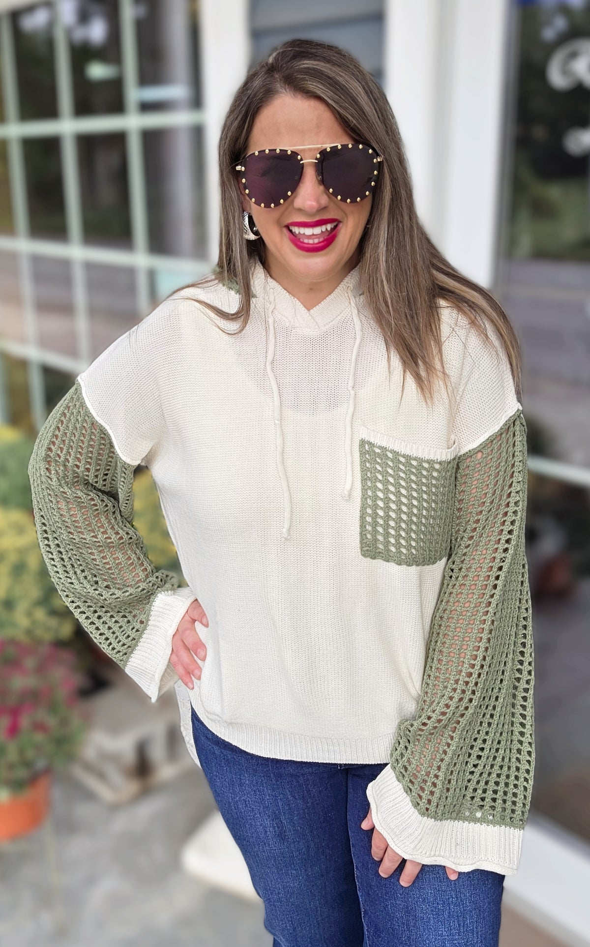 IVORY/OLIVE OPEN KNIT CONTAST HOODED LIGHT WEIGHT SWEATER