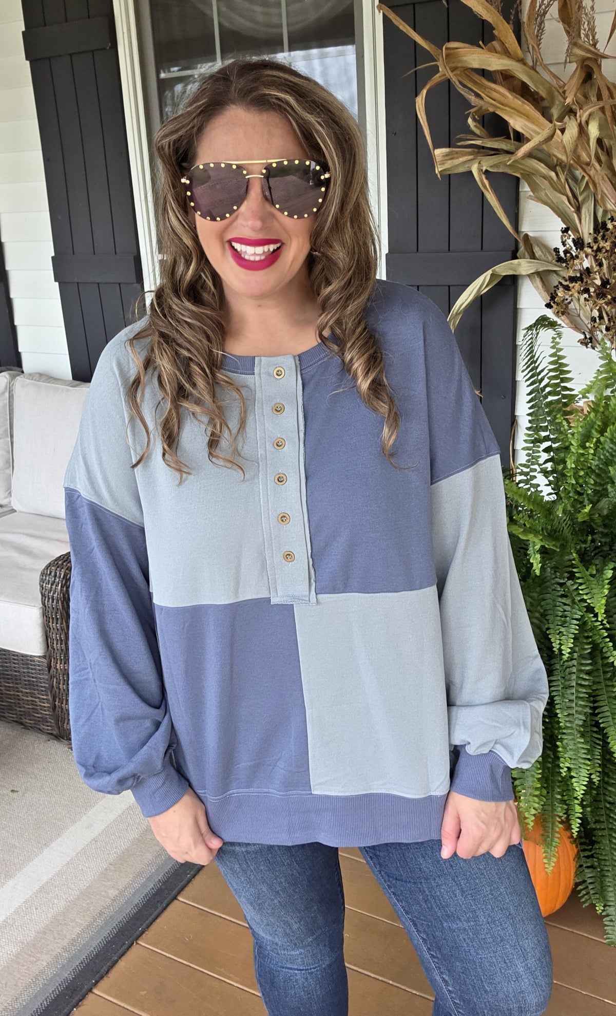 BLUE BLOCK COLORBLOCK BUTTON TRIM KNIT TOP