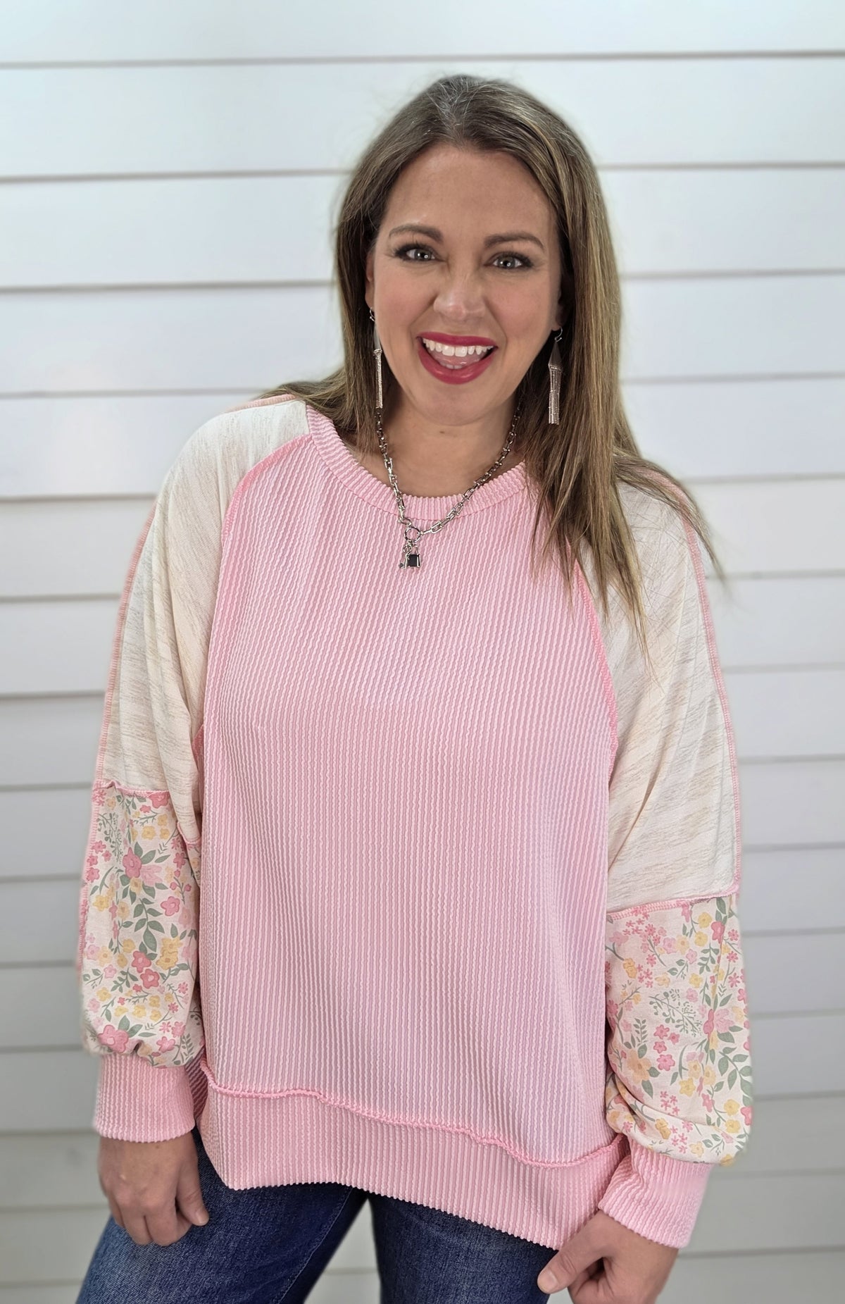PINK RAISED RIBBED KNIT W/ FLORAL/STRIPED CONTRAST SLEEVE LOOSE FIT TOP