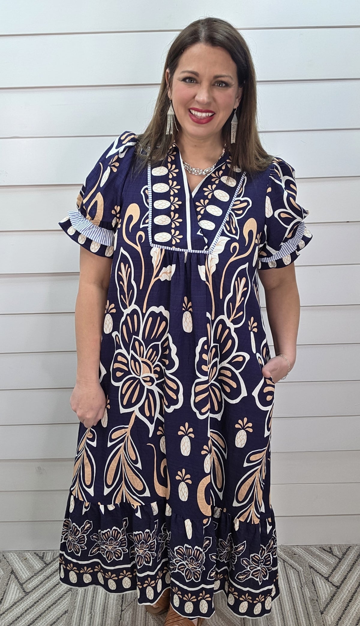 NAVY/CREAM PRINTED V NECK LONG DRESS
