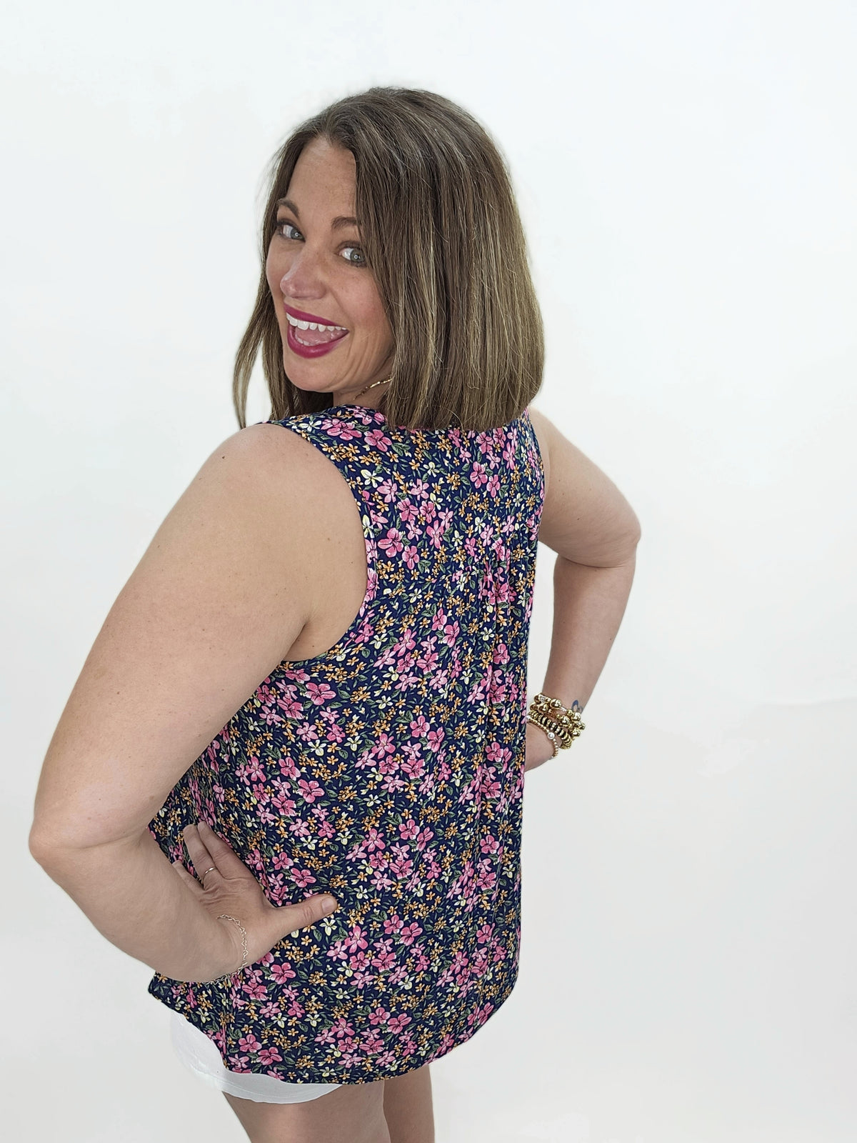 NAVY/PINK PETITE FLORAL WOVEN SLEEVELESS TOP