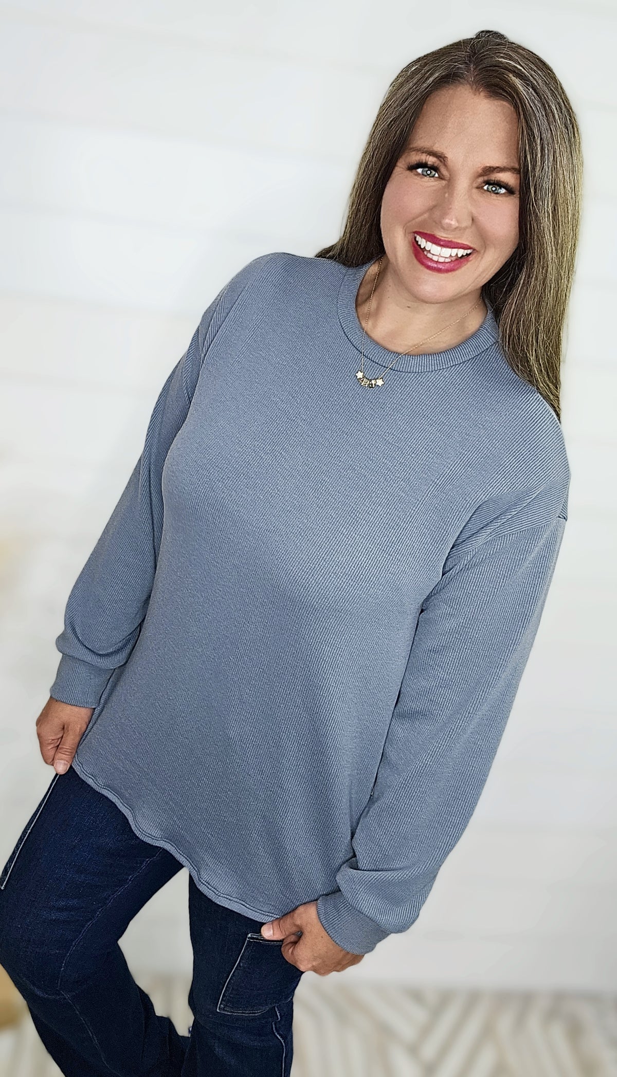 *BROOCH EXCLUSIVE* SILVER RIBBED CURVED HEM WEEKENDER TOP