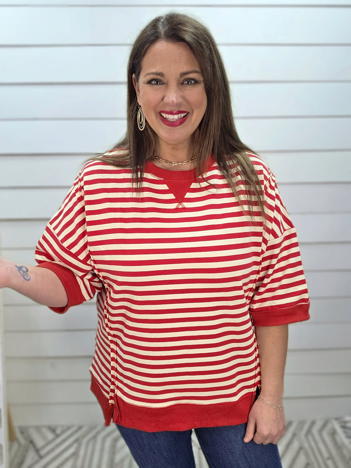RED/CREAM STRIPED RELAXED FIT FRENCH TERRY KNIT TOP