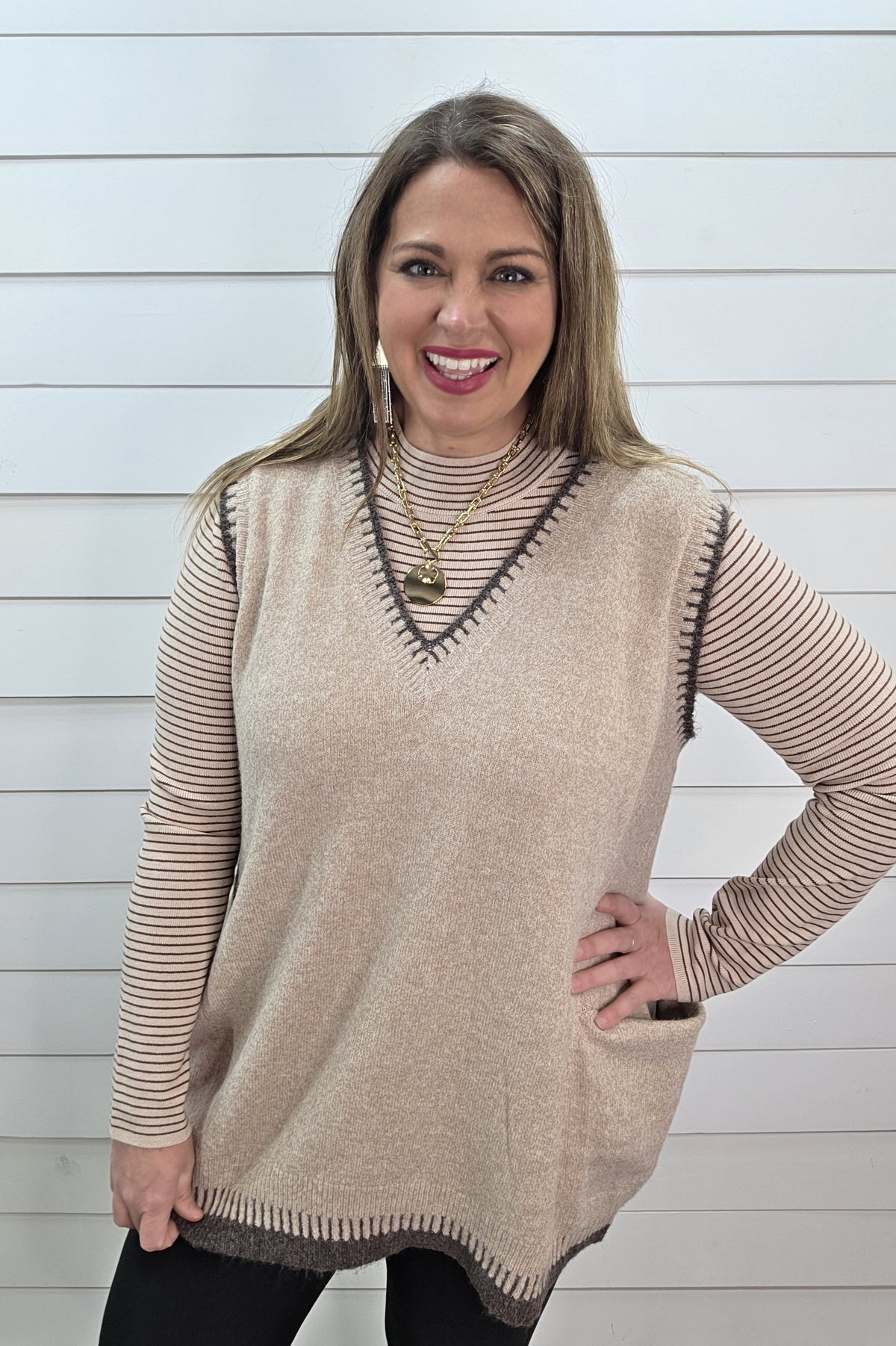 MOCHA V NECK STITCH FINISH LONG SWEATER VEST