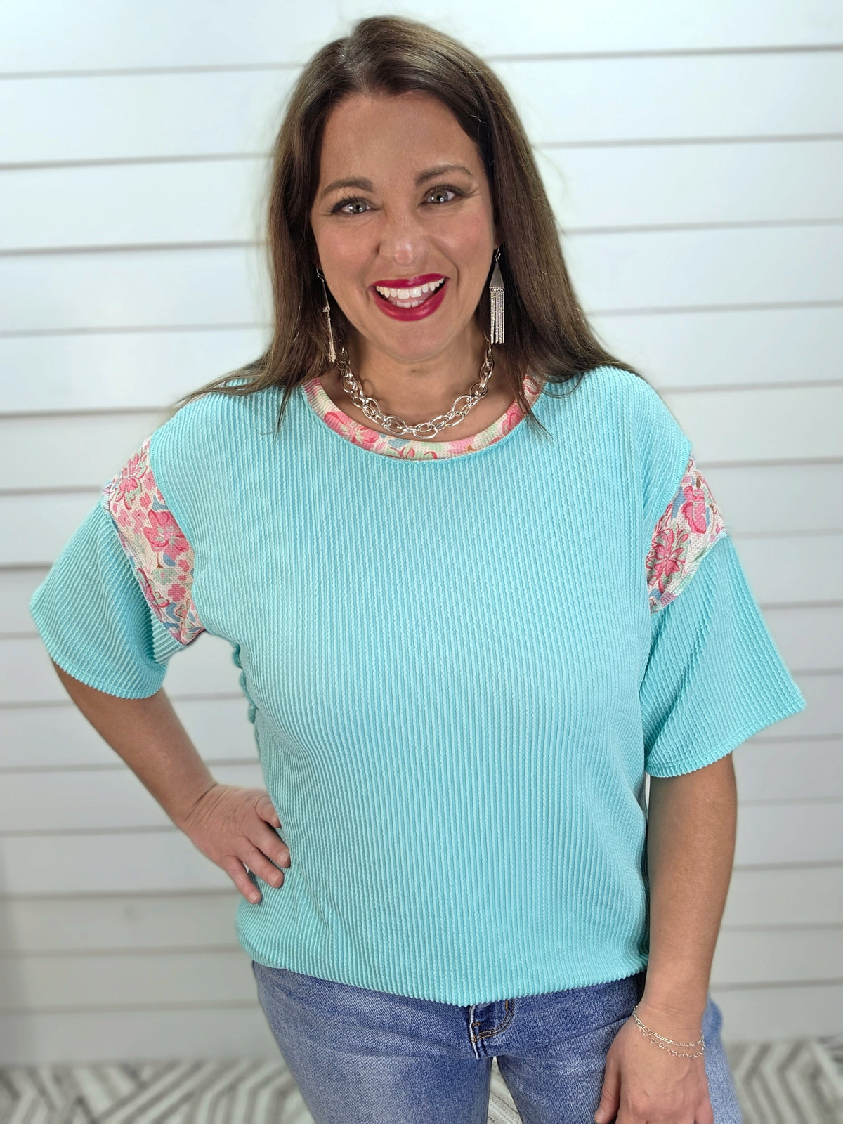 MINT RAISED RIBBED KNIT TOP W/ FLORAL ACCENTS