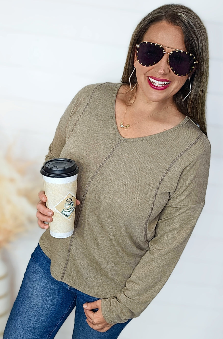 DK MOCHA V NECK EXPOSED SEAM KNIT TOP