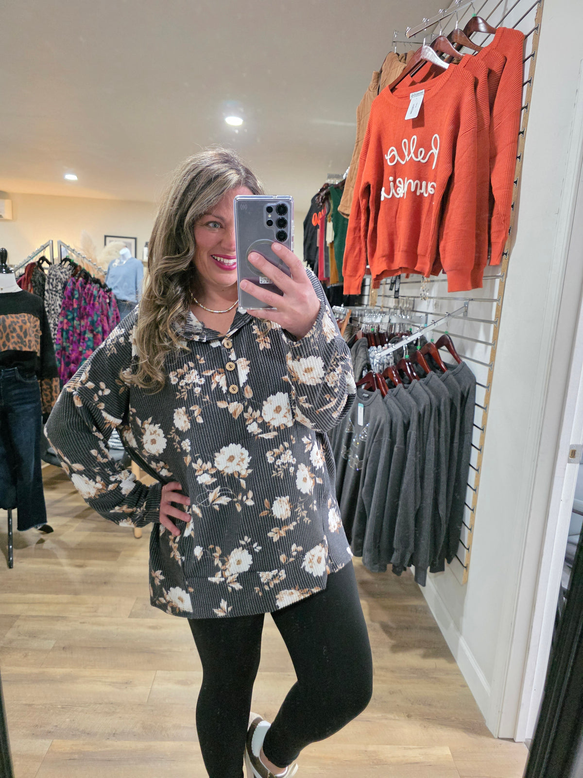 BLACK/FLORAL RAISED RIBBED OVERSIZED HOODED TOP