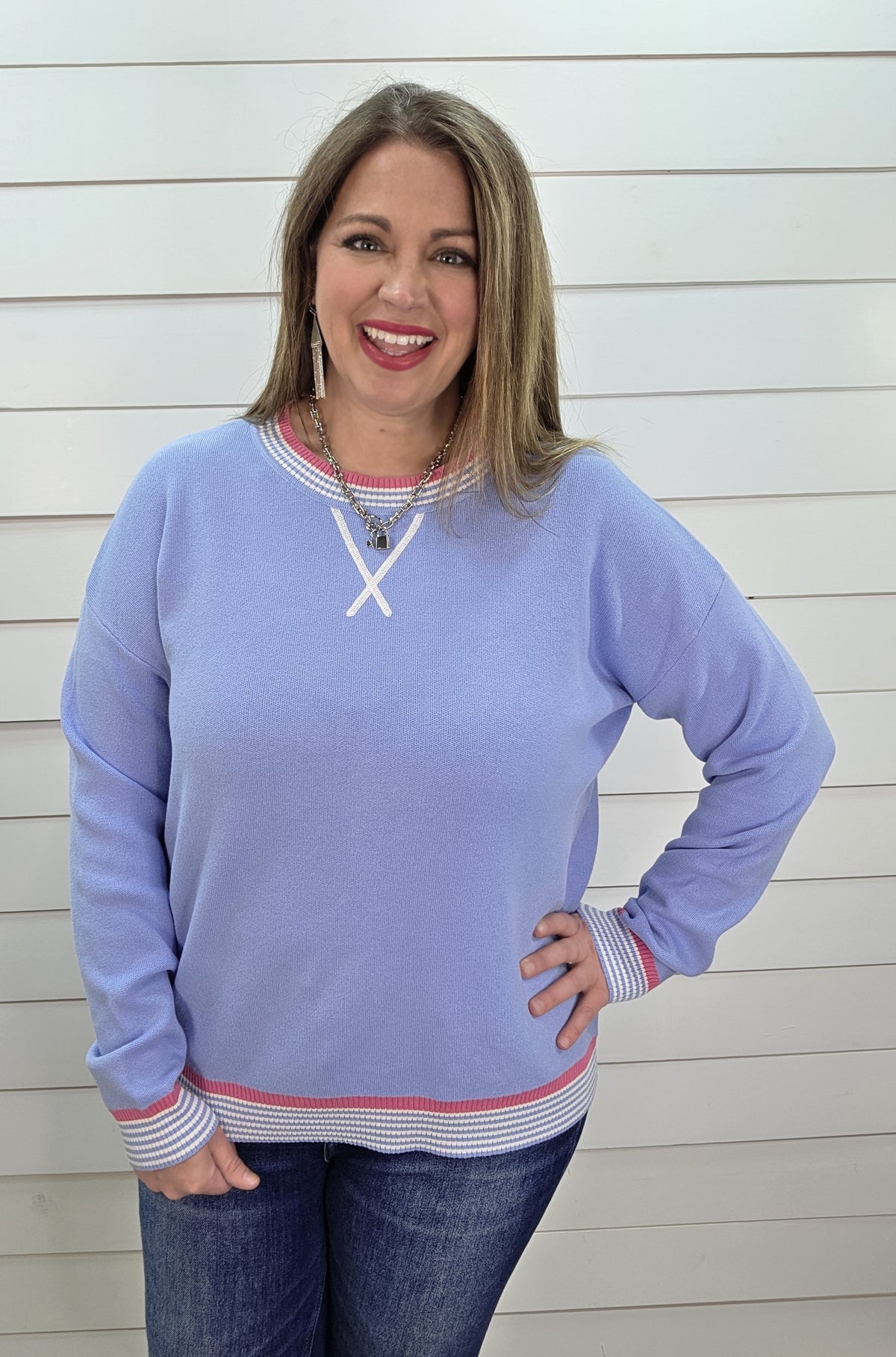 LT BLUE/PINK CONTAST CREW NECK PULLOVER SWEATER