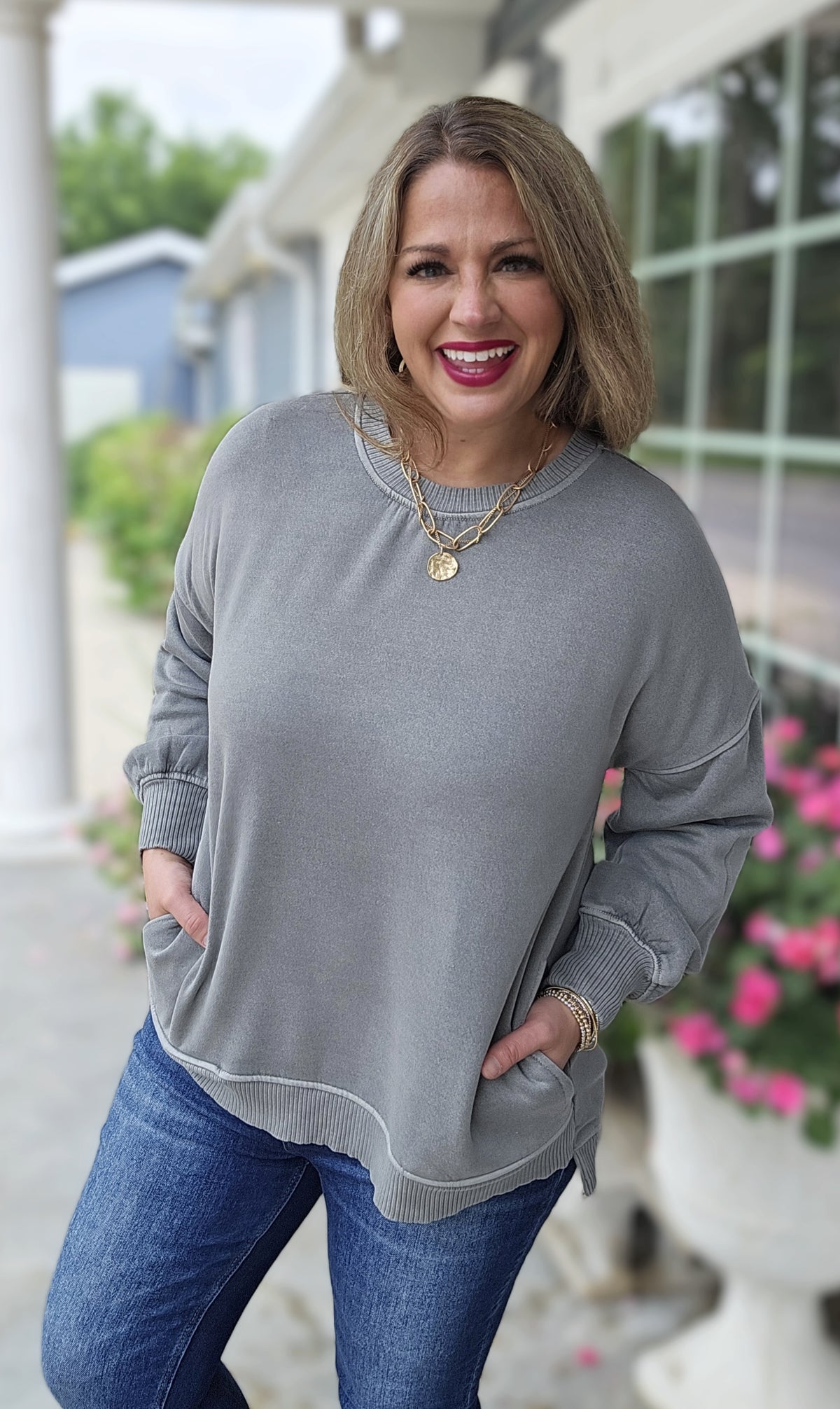 SLEET MINERAL WASH HI LOW PULLOVER WITH POCKETS