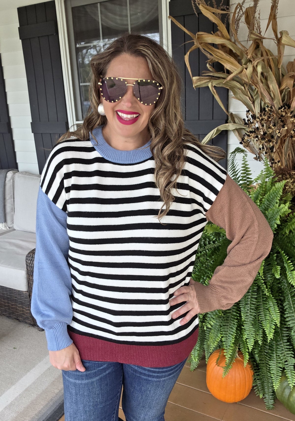 BLACK STRIPED/COLORBLOCK KNIT SWEATER