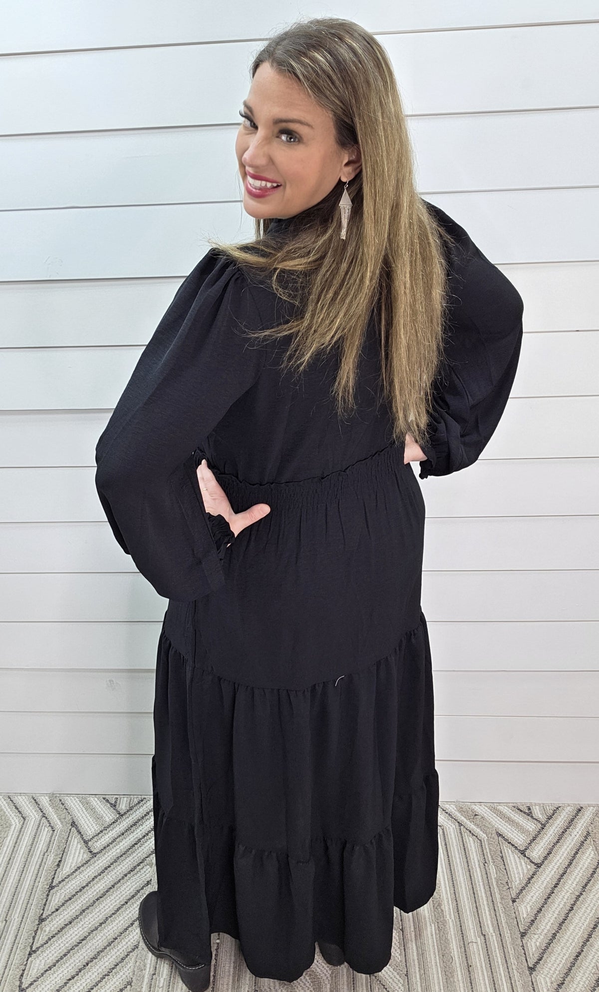 BLACK LONG WOVEN V NECK TIERED DRESS