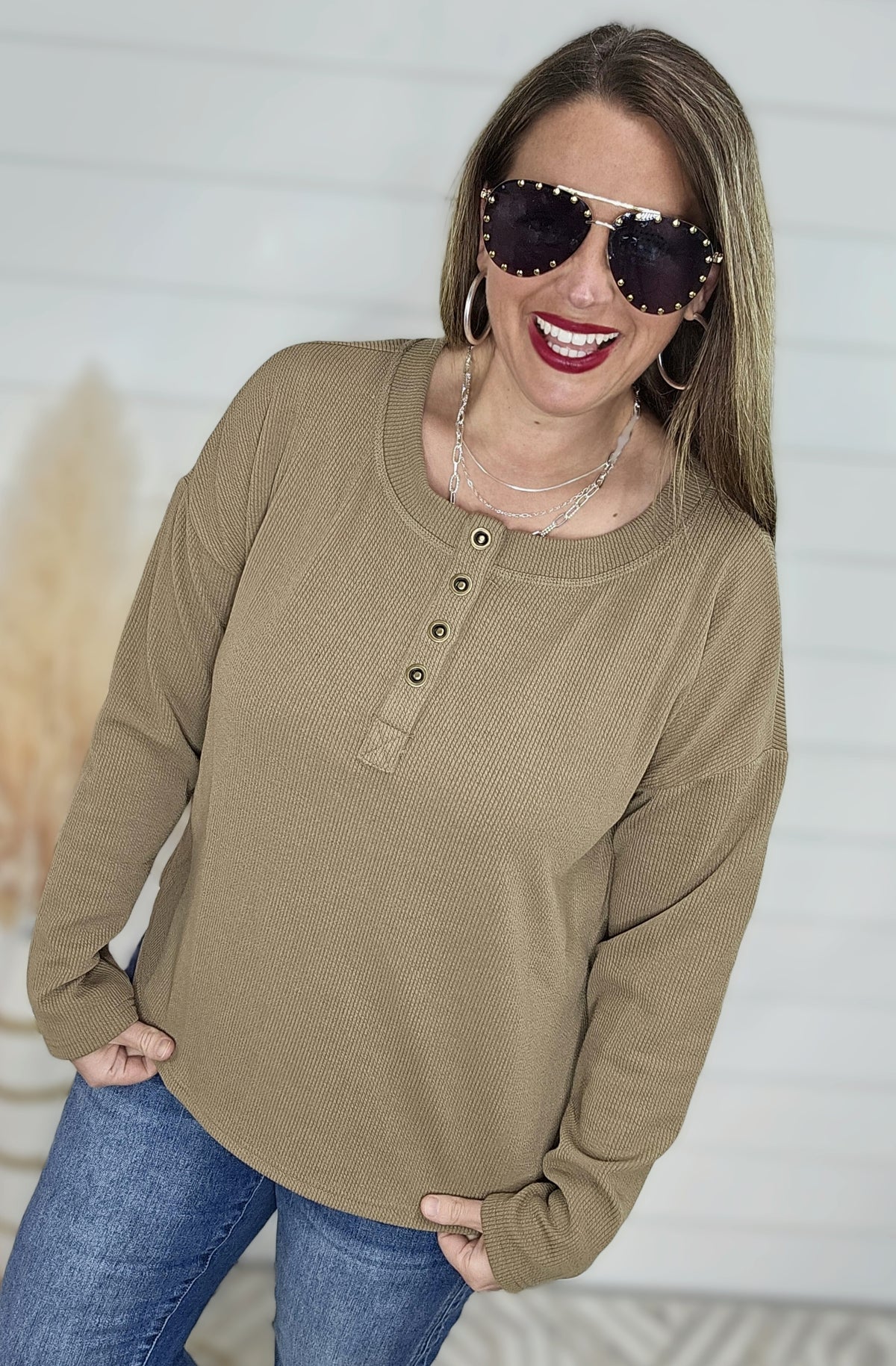 MOCHA HALF BUTTON TEXTURED HENLEY KNIT TOP