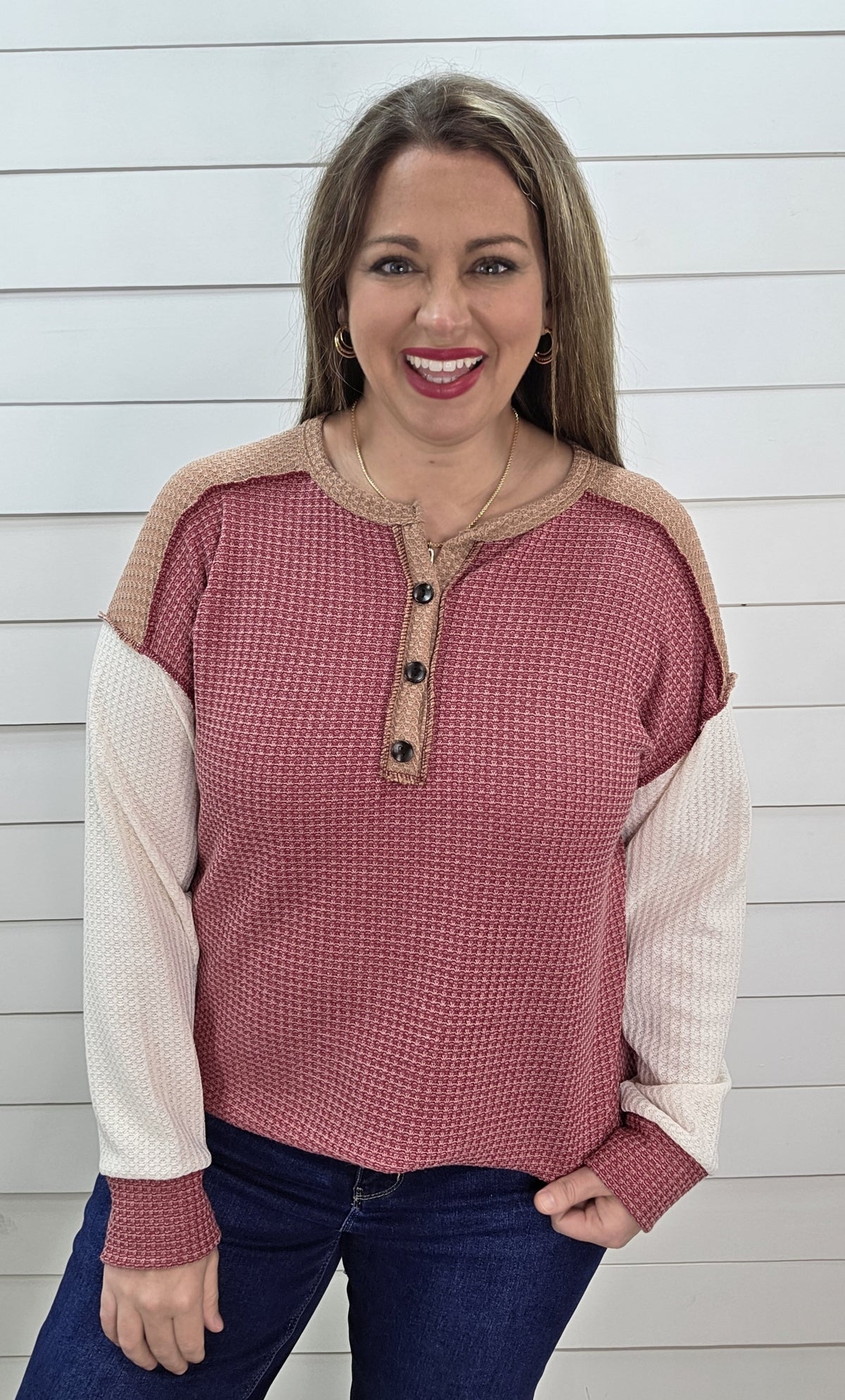 BURGUNDY COLORBLOCK WAFFLE KNIT TOP