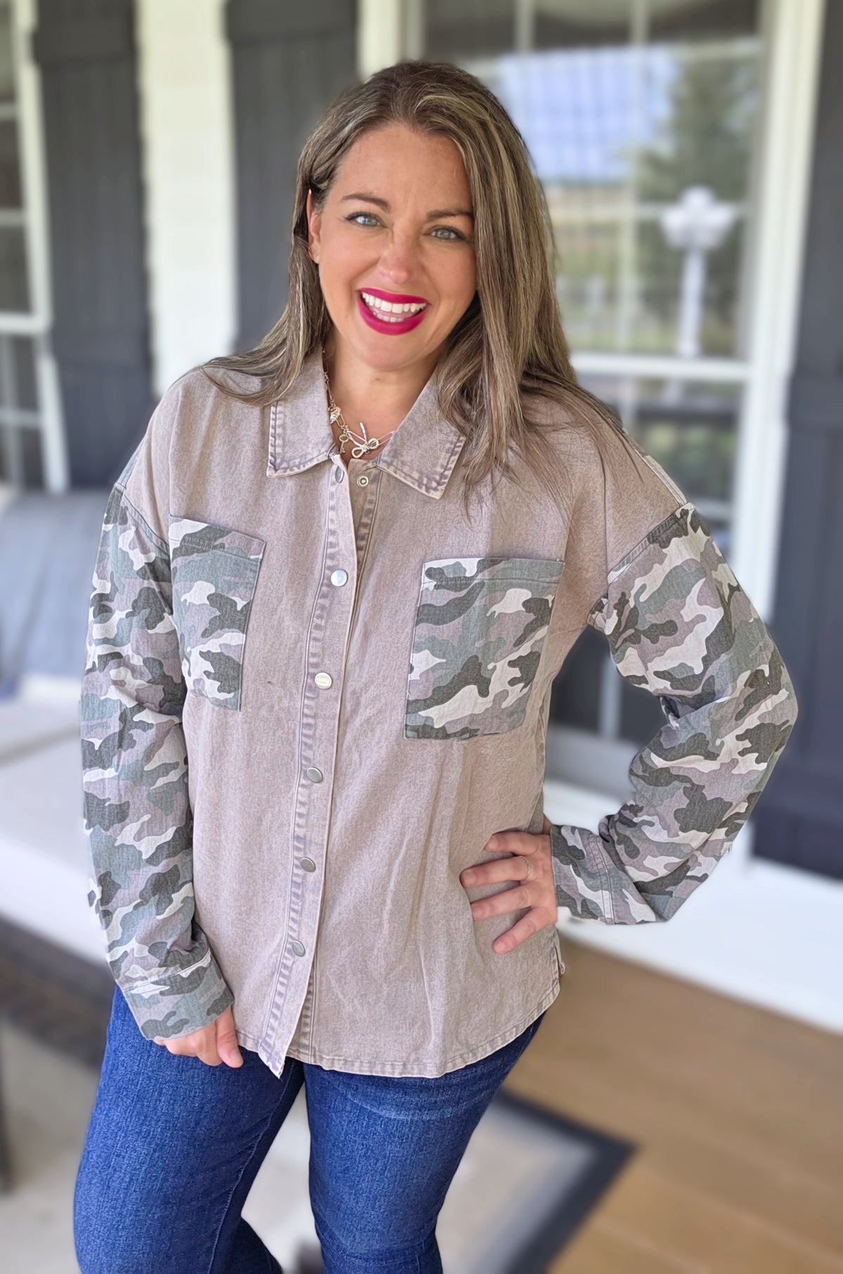 BLUSH DENIM CAMO CONTRAST SNAP BUTTON TOP