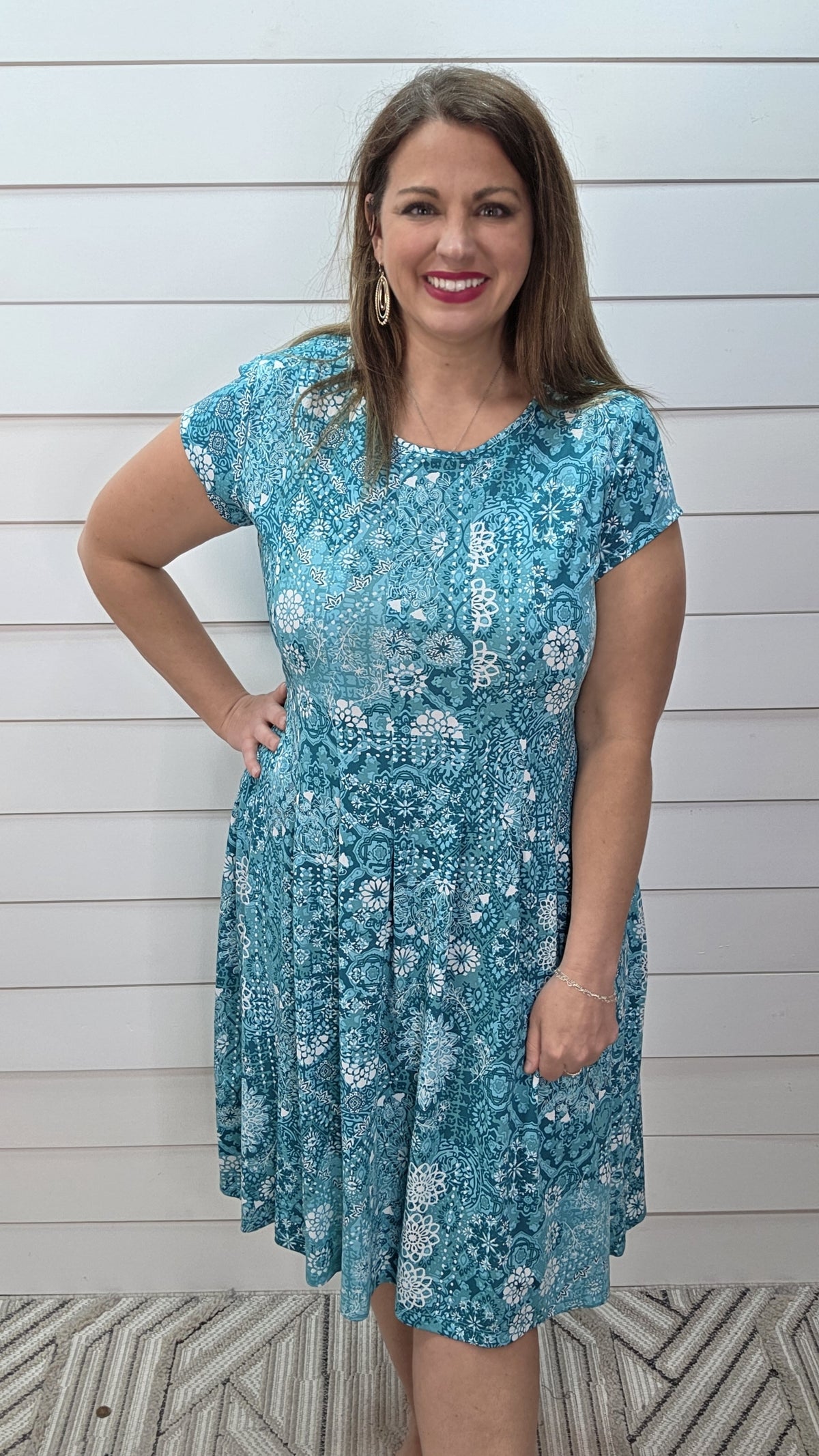TEAL/WHITE FLORAL PLEATED SKIRT DRESS
