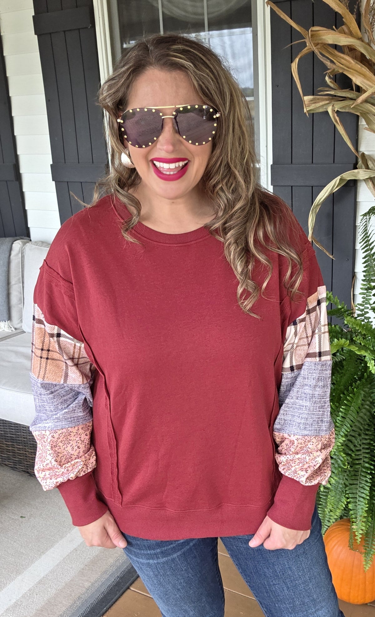 BURUGNDY FRENCH TERRY CONTRAST SLEEVE KNIT TOP