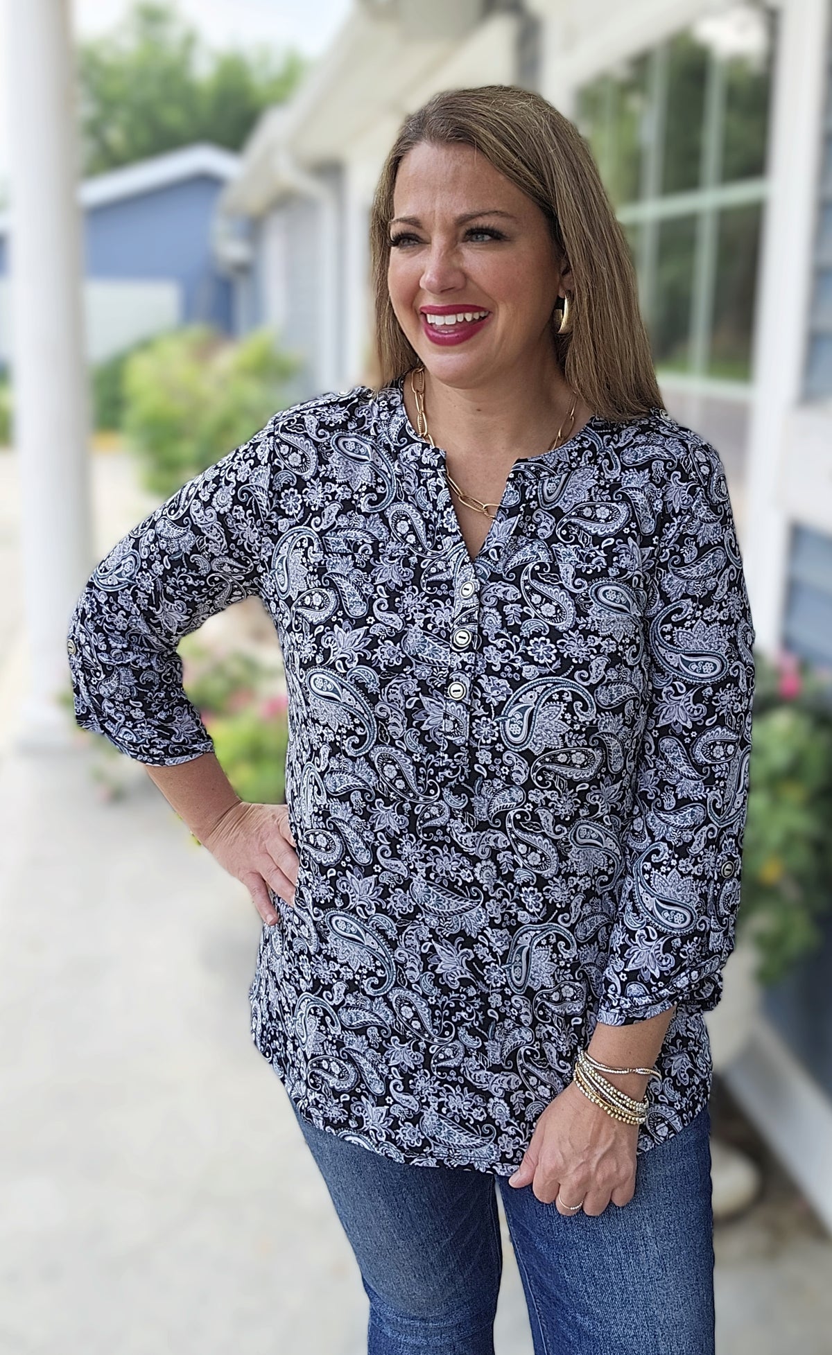 DEAR SCARLETT BLACK/GREY PAISLEY PRINT LUXE LIZZY TOP