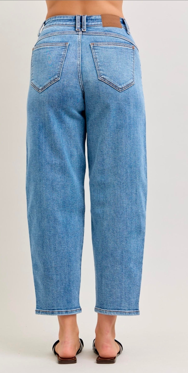 JUDY BLUE HIGH WAIST BARREL JEAN W/ FRONT DART