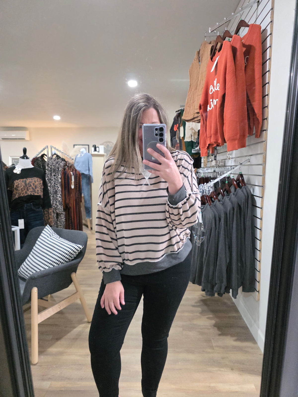 MOCHA/CHARCOAL TRENCH TERRY OVERSIZED TOP