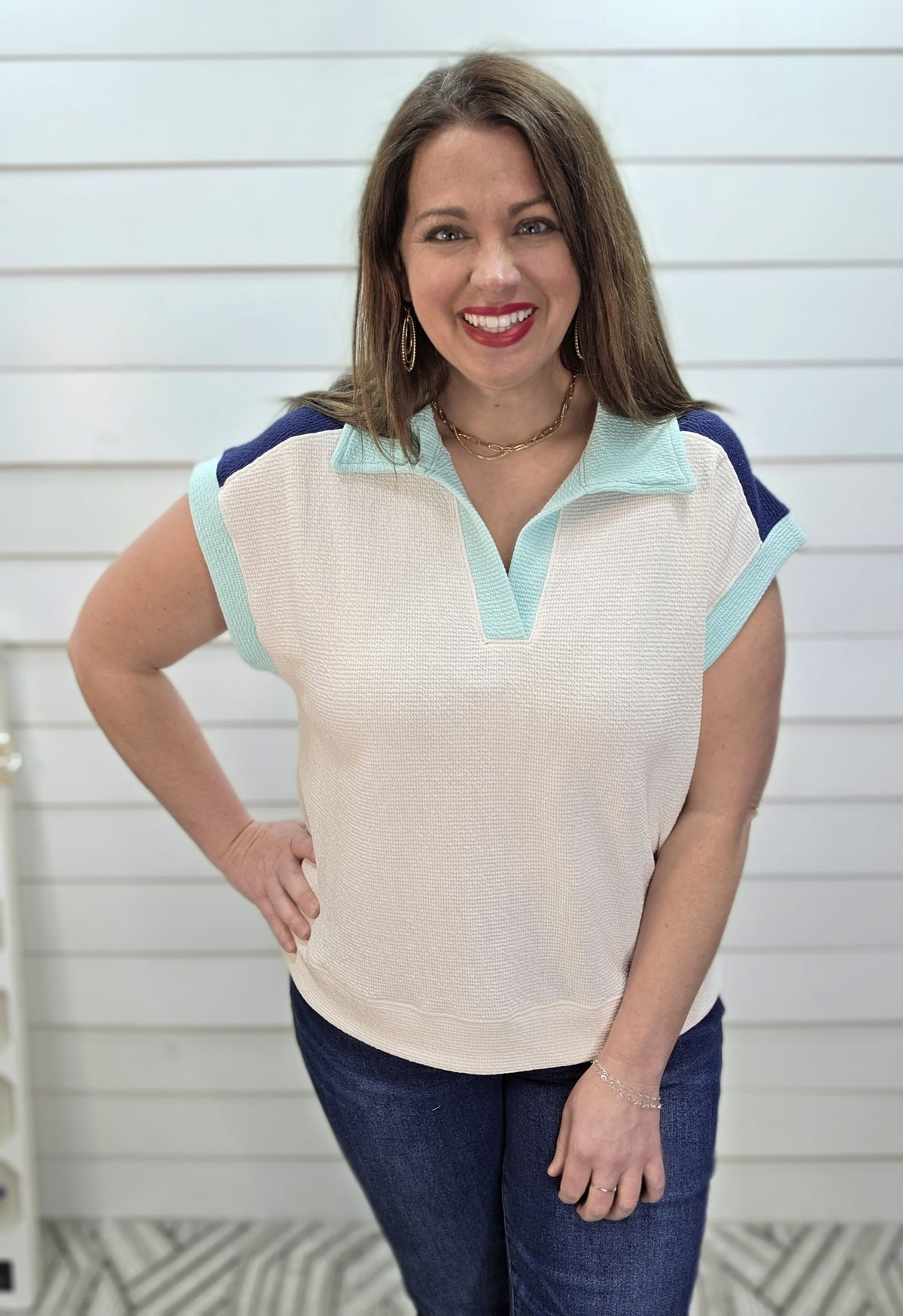 CREAM/MINT/NAVY COLORBLOCK CLOUD KNIT TOP W/ LAY DOWN COLLAR