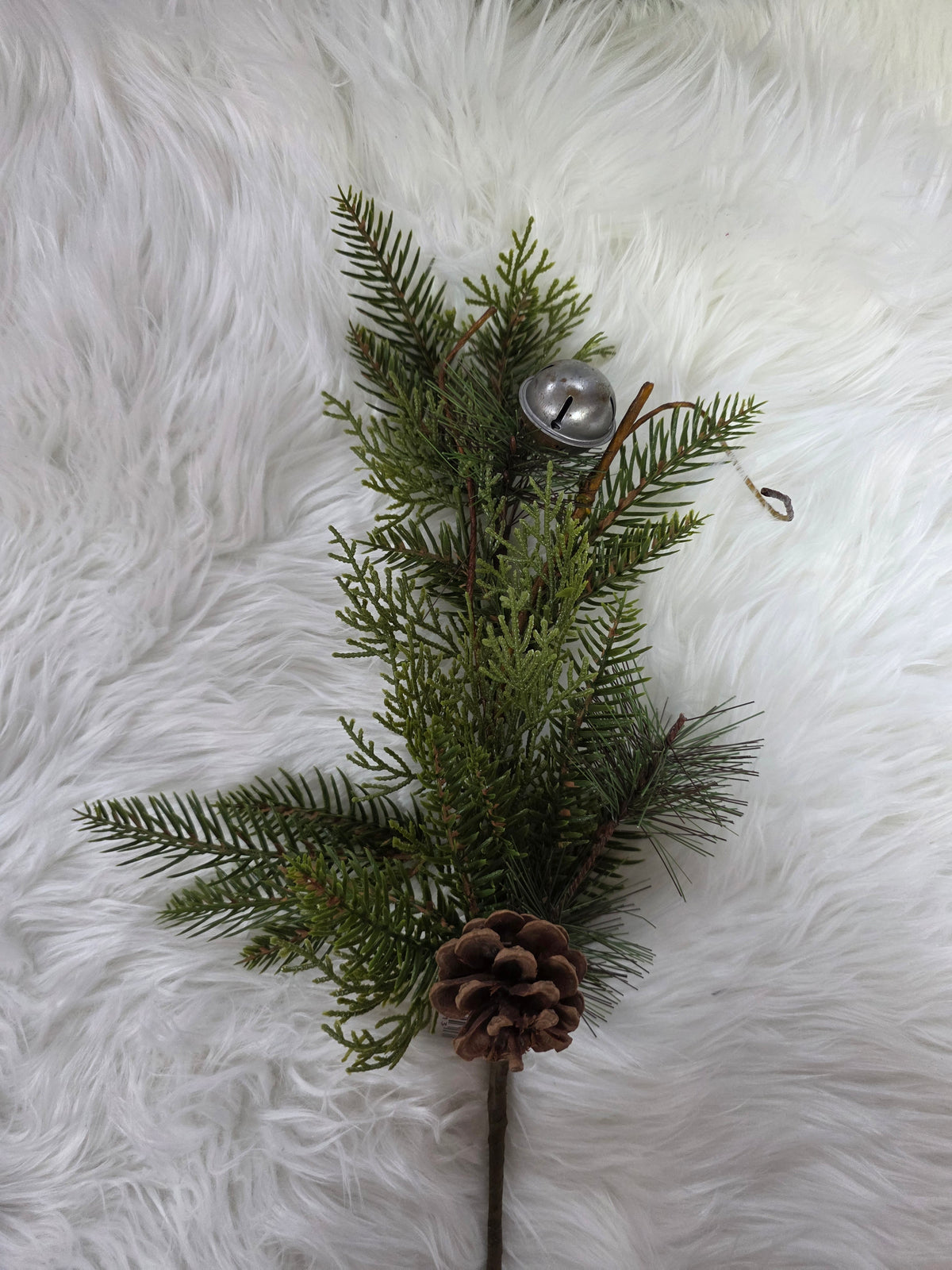 grhse- MIXED GREENERY WITH BELL
