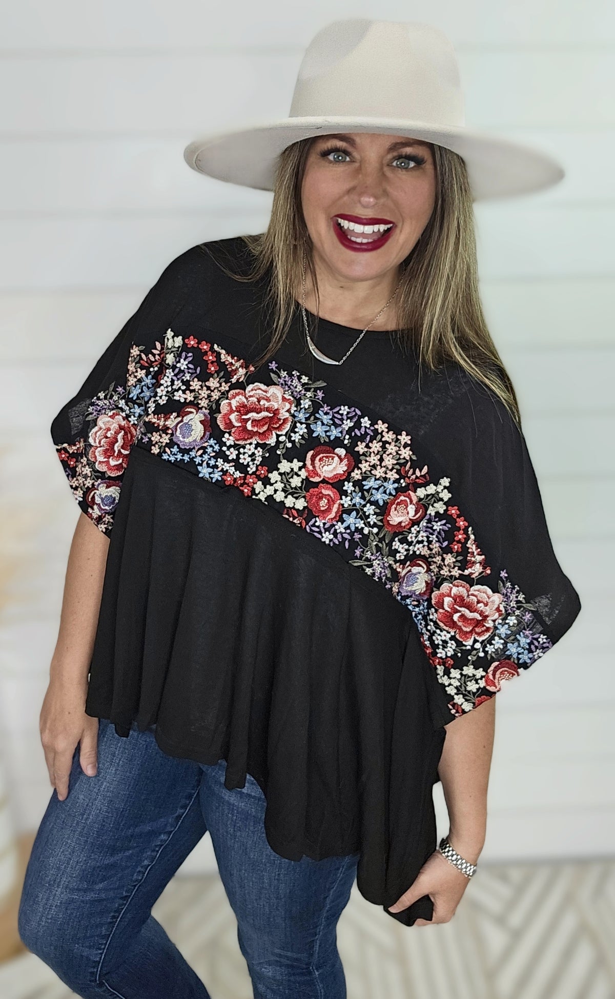 BLACK FLOWY FLORAL EMBROIDERED OVERSIZED TOP