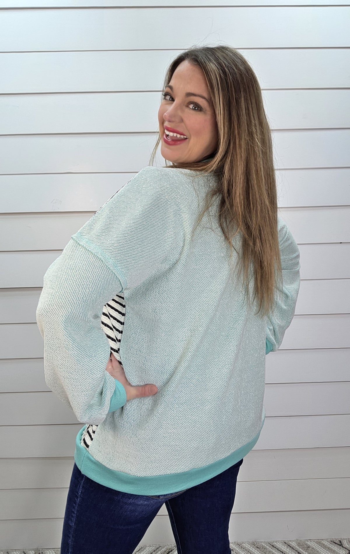 MINT CONTRAST STRIPED KNIT TOP W/ SIDE POCKETS