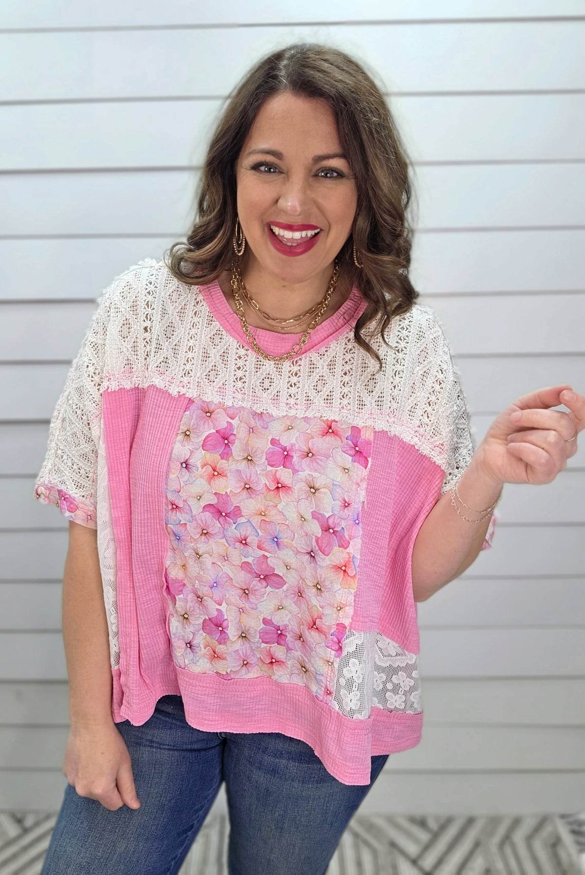 POL CANDY PINK FLORAL/LACE OVERSIZED KNIT TOP