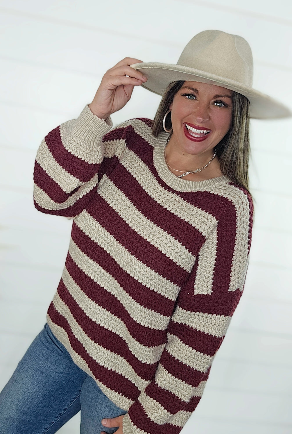 BURGUNDY/CREAM STRIPED KNIT SWEATER